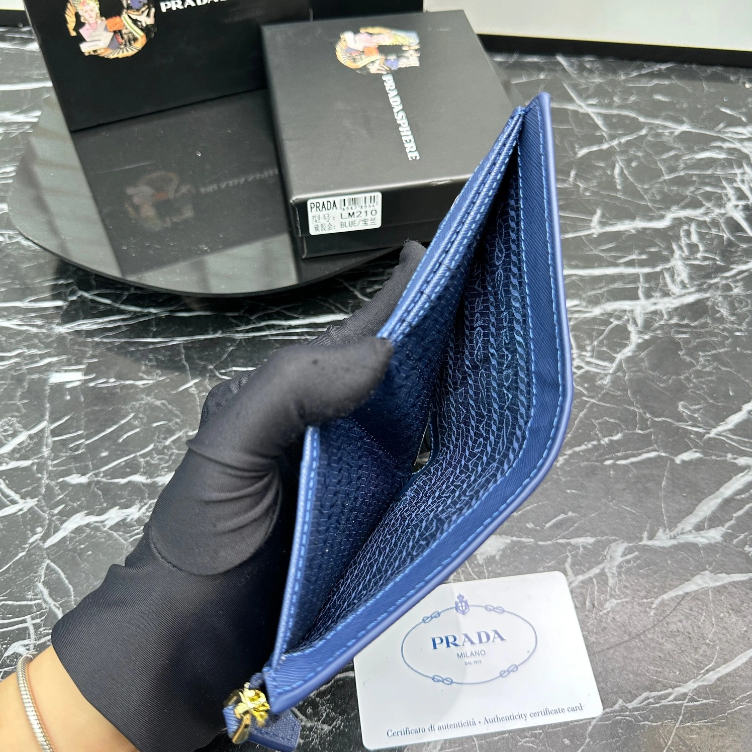 Versatile 4475 Prada Card Case For Women