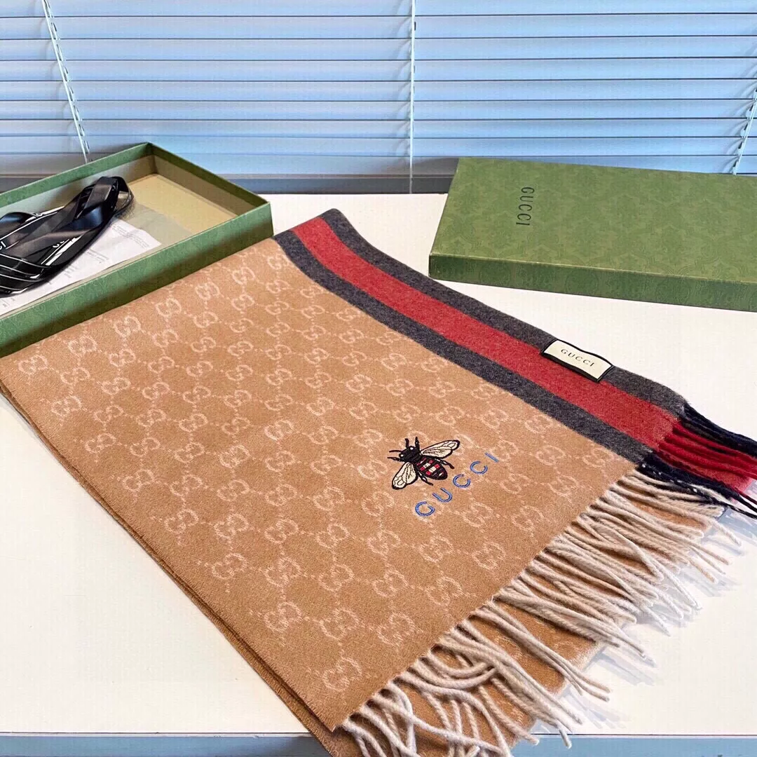 Versatile 4489 Gucci Scarf For Women