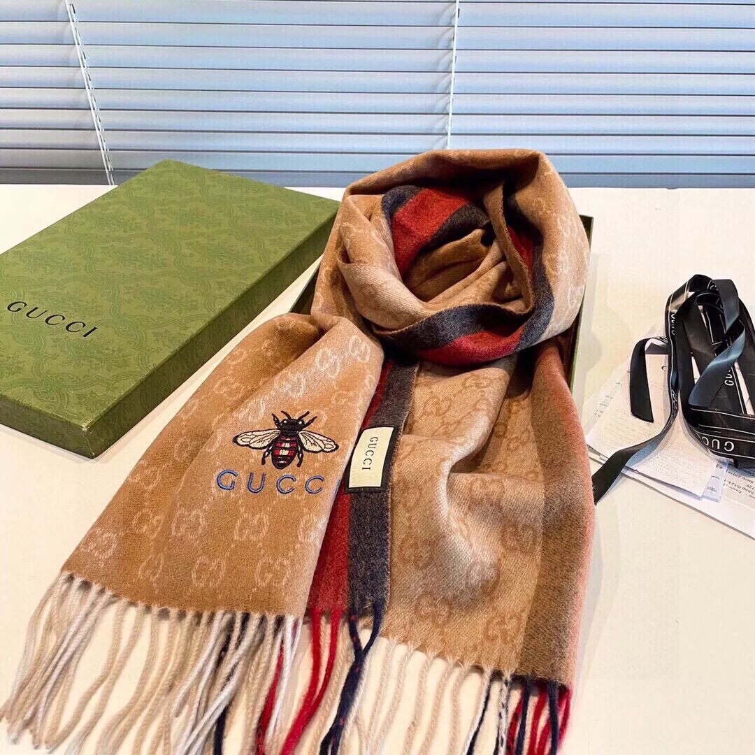 Versatile 4489 Gucci Scarf For Women