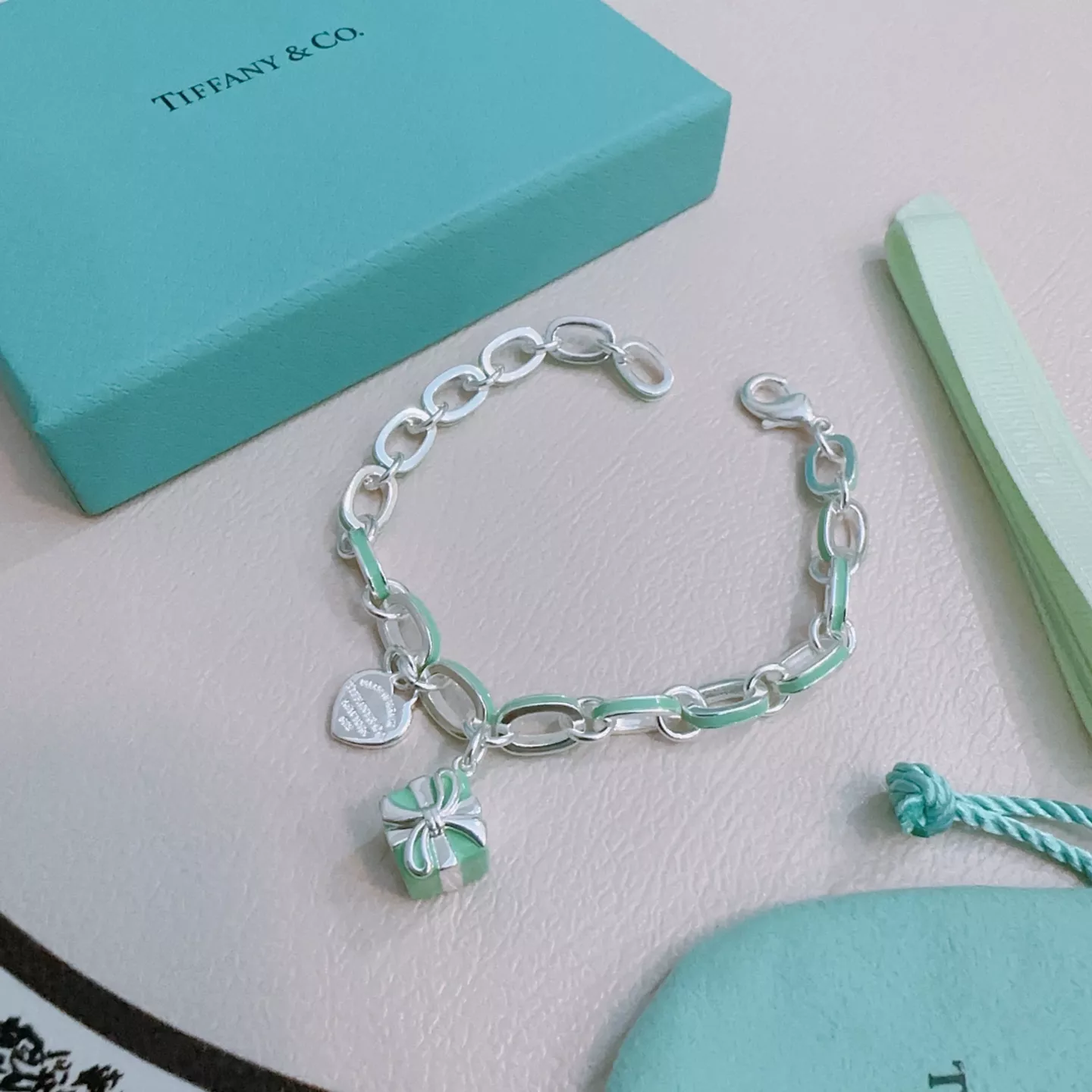 Versatile 4497 Tiffany Bracelets