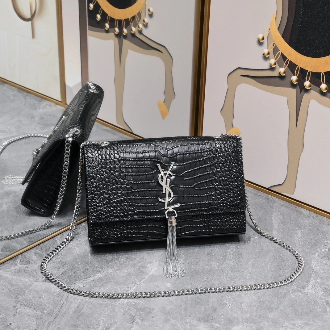 Versatile 464 Yves Saint Laurent YSL AAA Quality Messenger Bags For Women