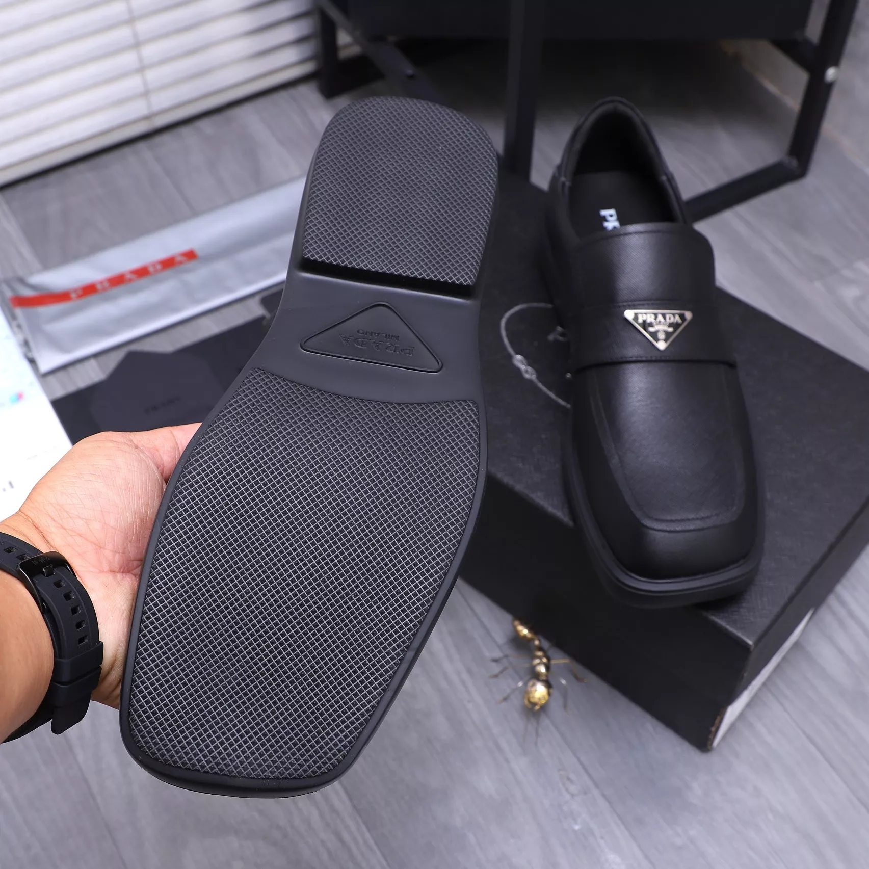 Versatile 4691 Prada Leather Shoes For Men