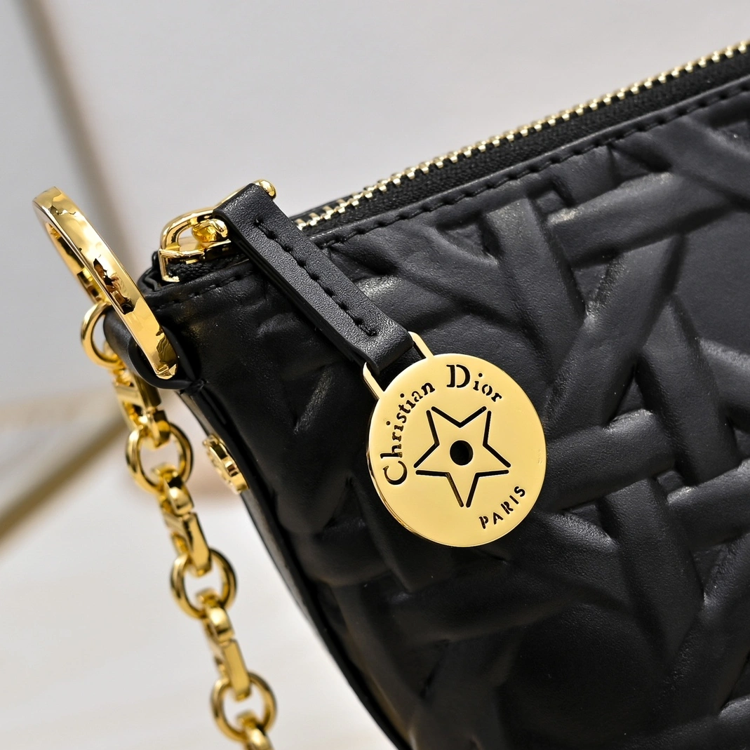 Versatile 4696 Christian Dior AAA Quality Messenger Bags For Women