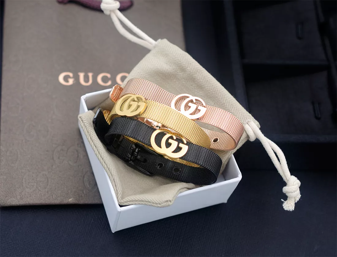 Versatile 487 Gucci Bracelets