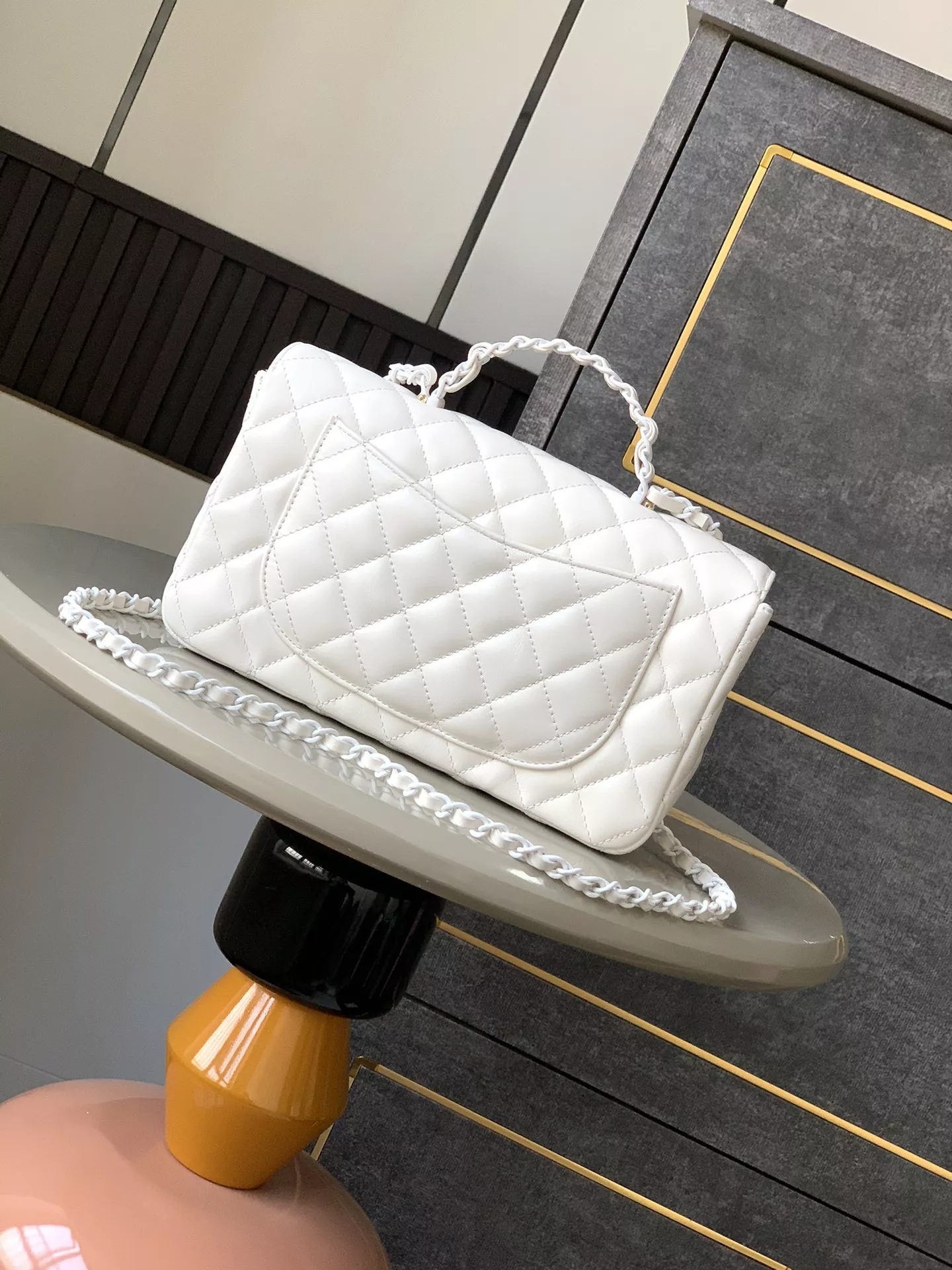 Versatile 5282 Chanel AAA Quality Messenger Bags For Women