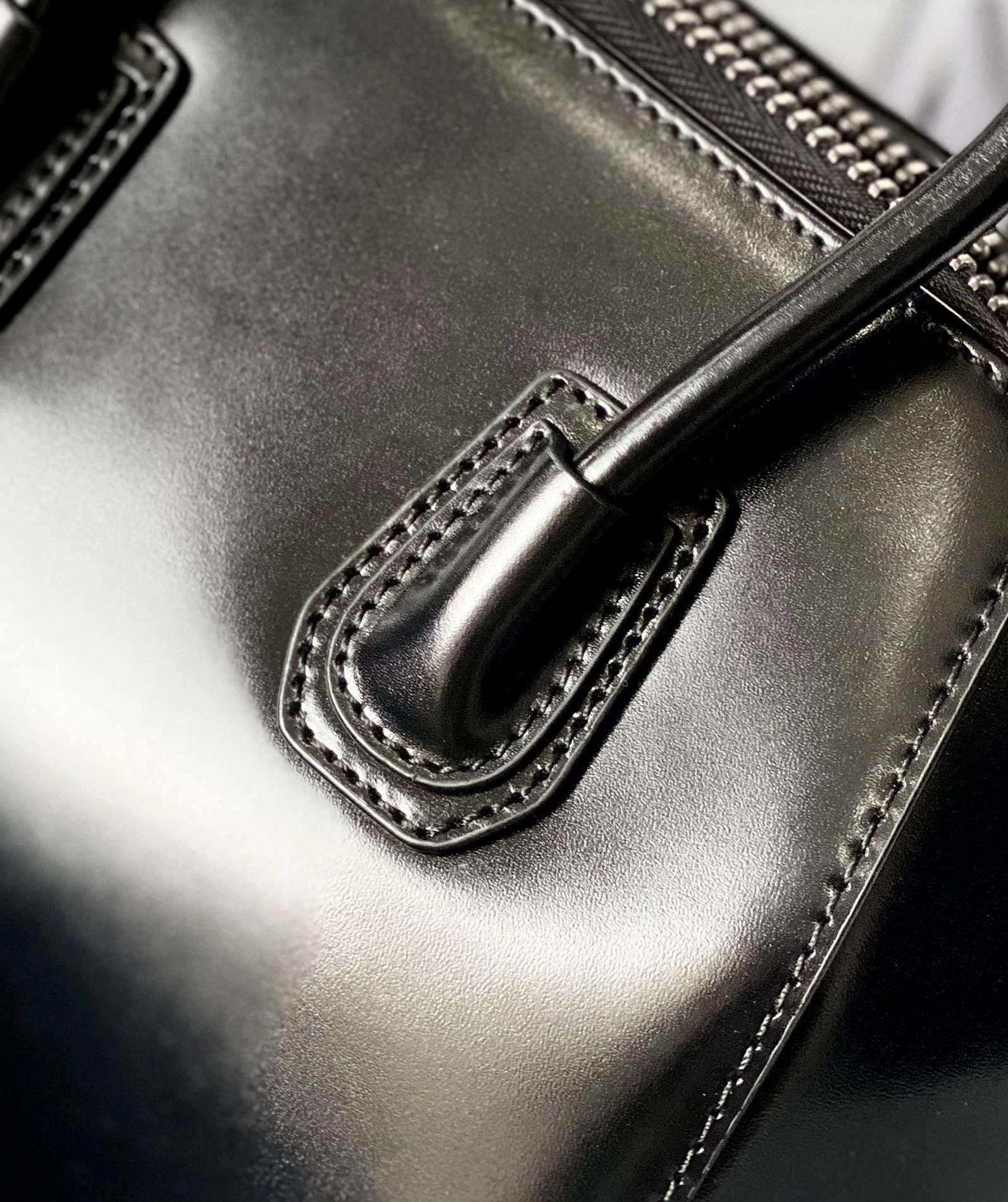 Versatile 538 Givenchy AAA Quality Handbags For Women