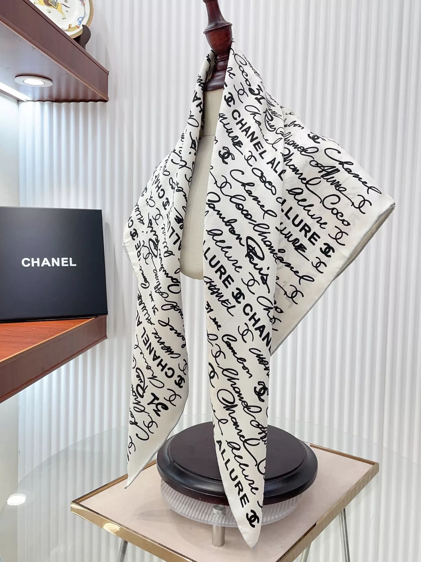 Versatile 5392 Chanel Silk Squares
