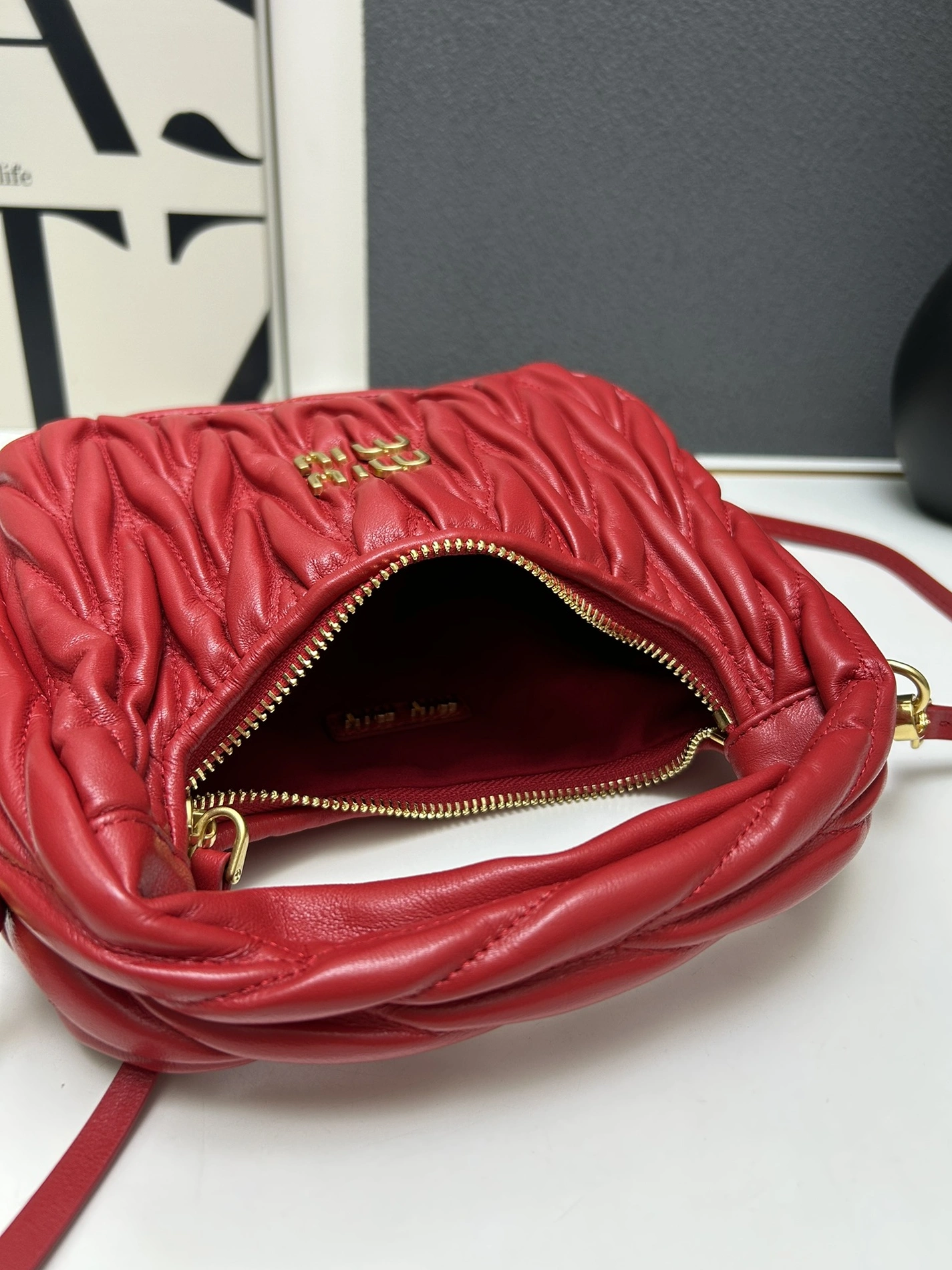 Versatile 5417 MIU MIU AAA Quality Messenger Bags For Women