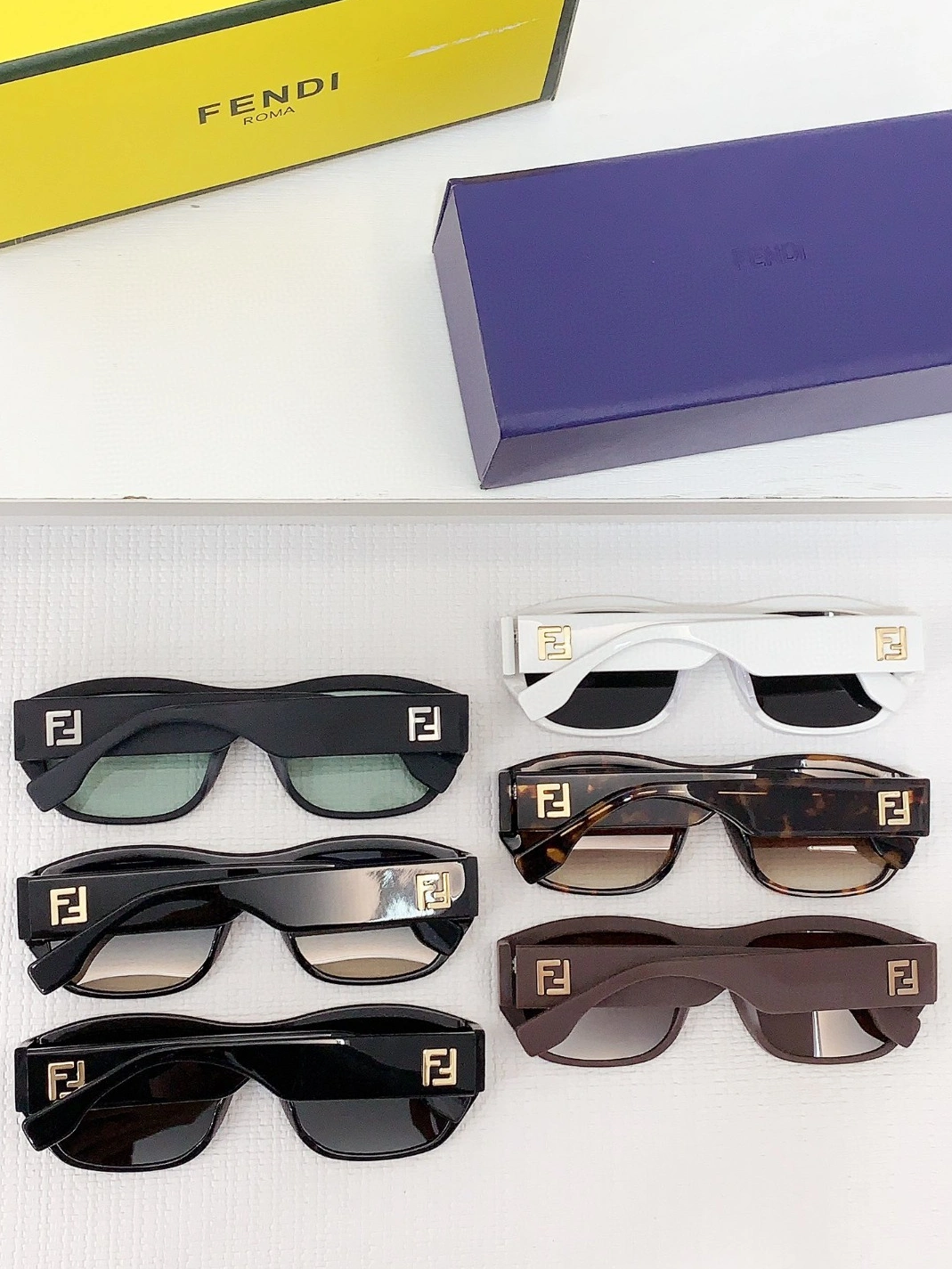 Versatile 5583 Fendi AAA Quality Sunglasses