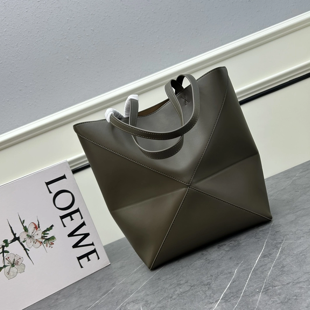 Versatile 5591 LOEWE AAA Quality Shoulder Bags For Women