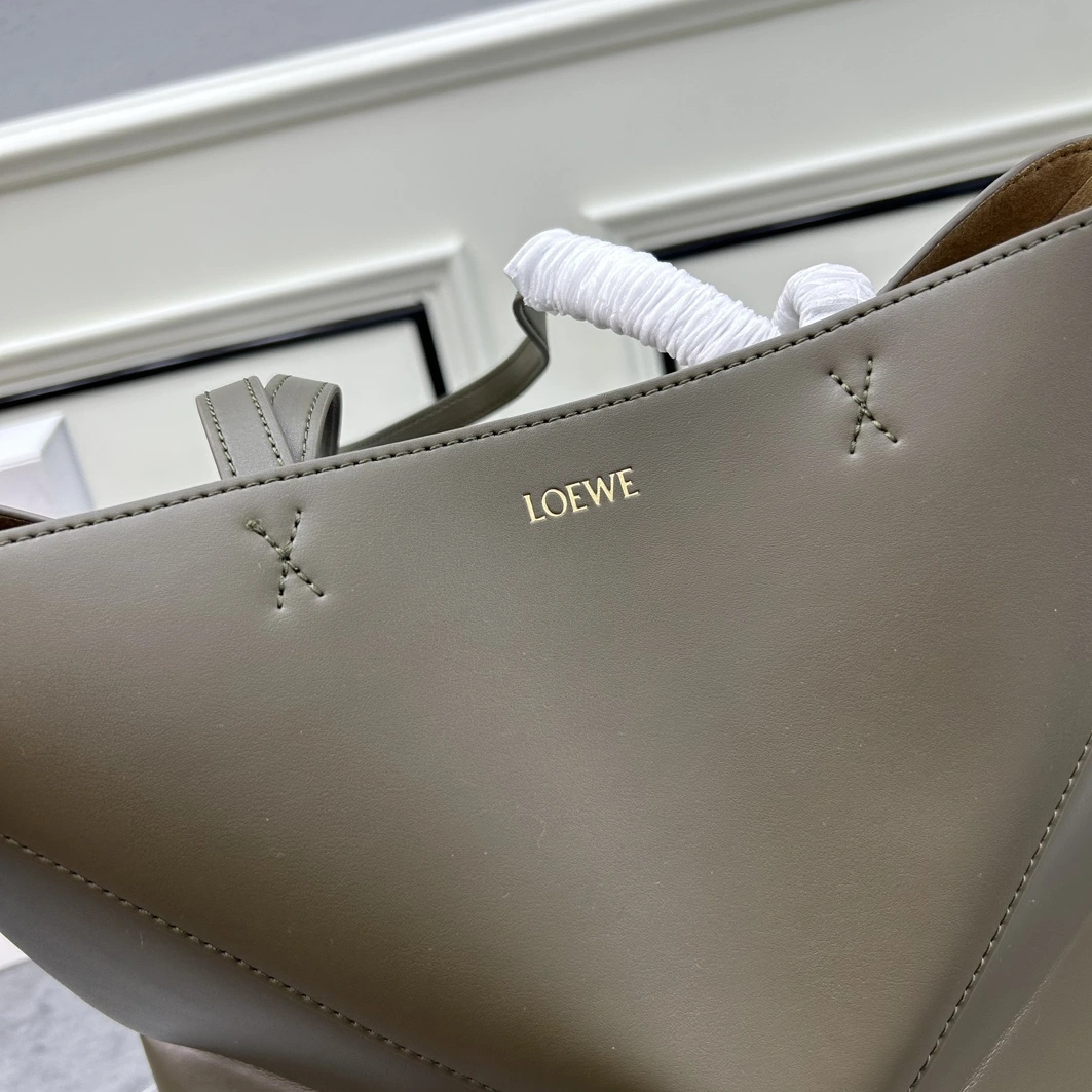 Versatile 5591 LOEWE AAA Quality Shoulder Bags For Women