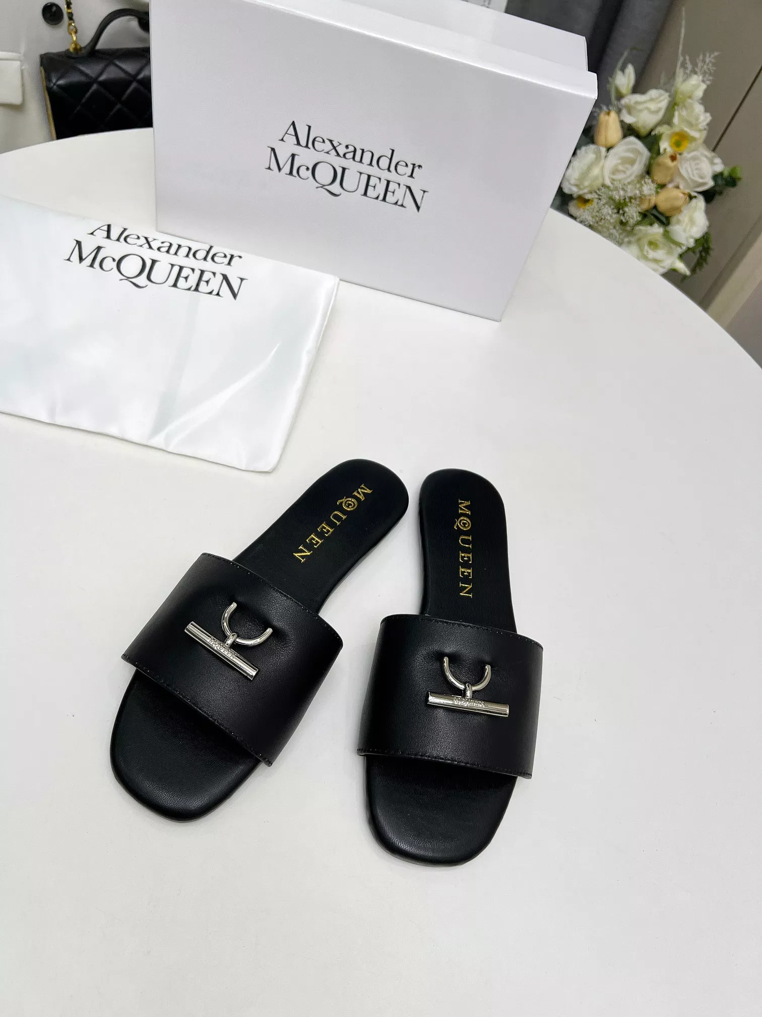 Versatile 6026 Alexander McQueen Slippers For Women