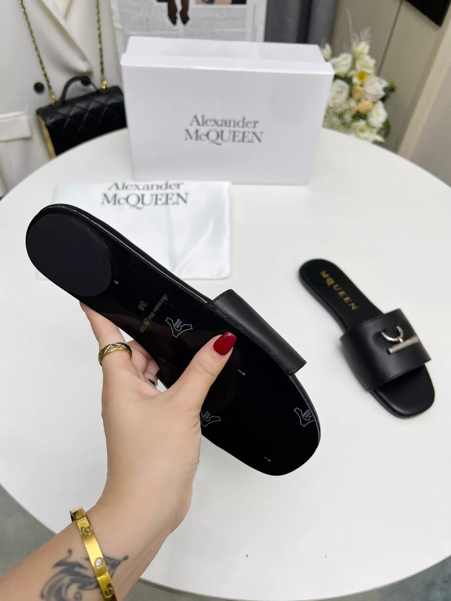 Versatile 6026 Alexander McQueen Slippers For Women
