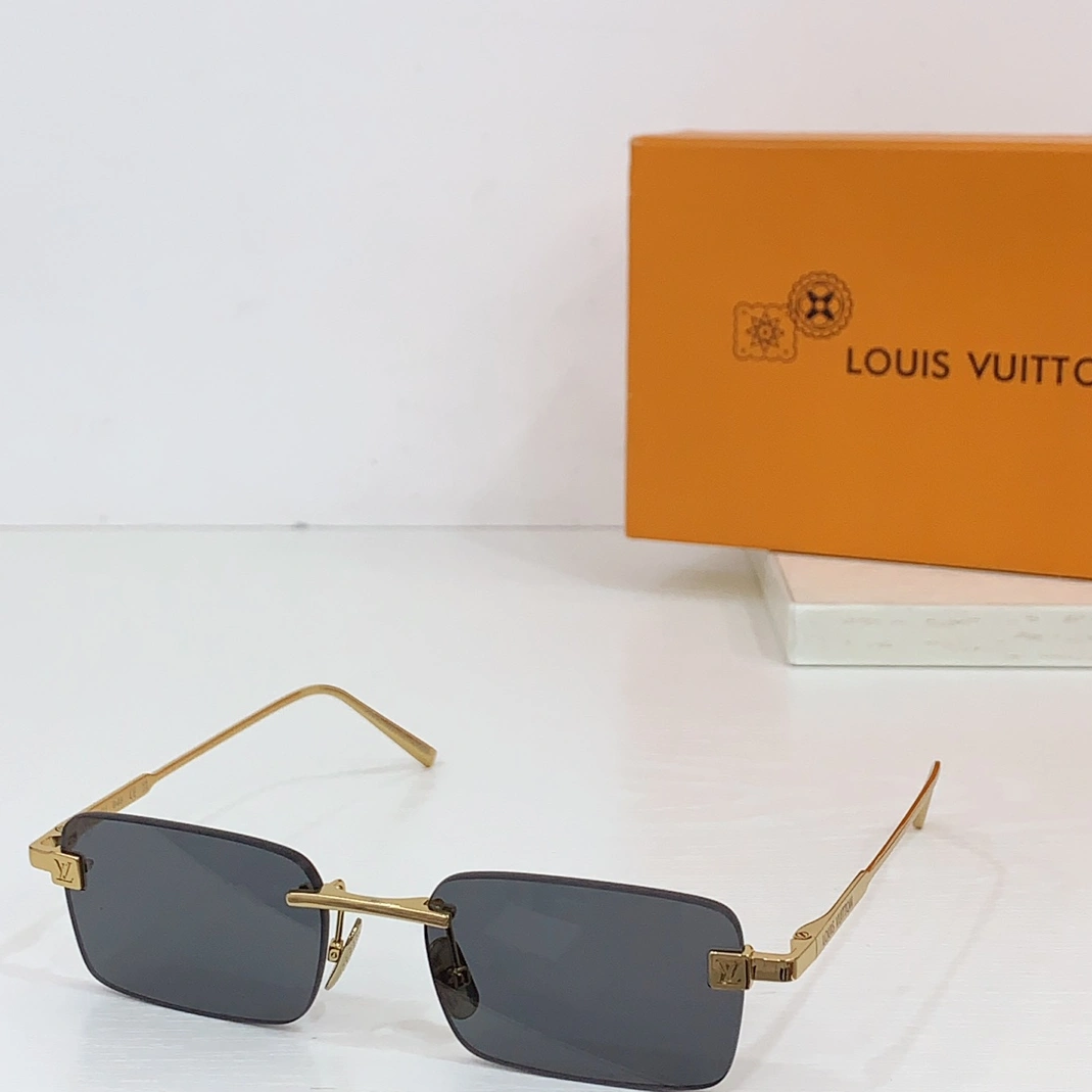Versatile 6062 Louis Vuitton AAA Quality Sunglasses