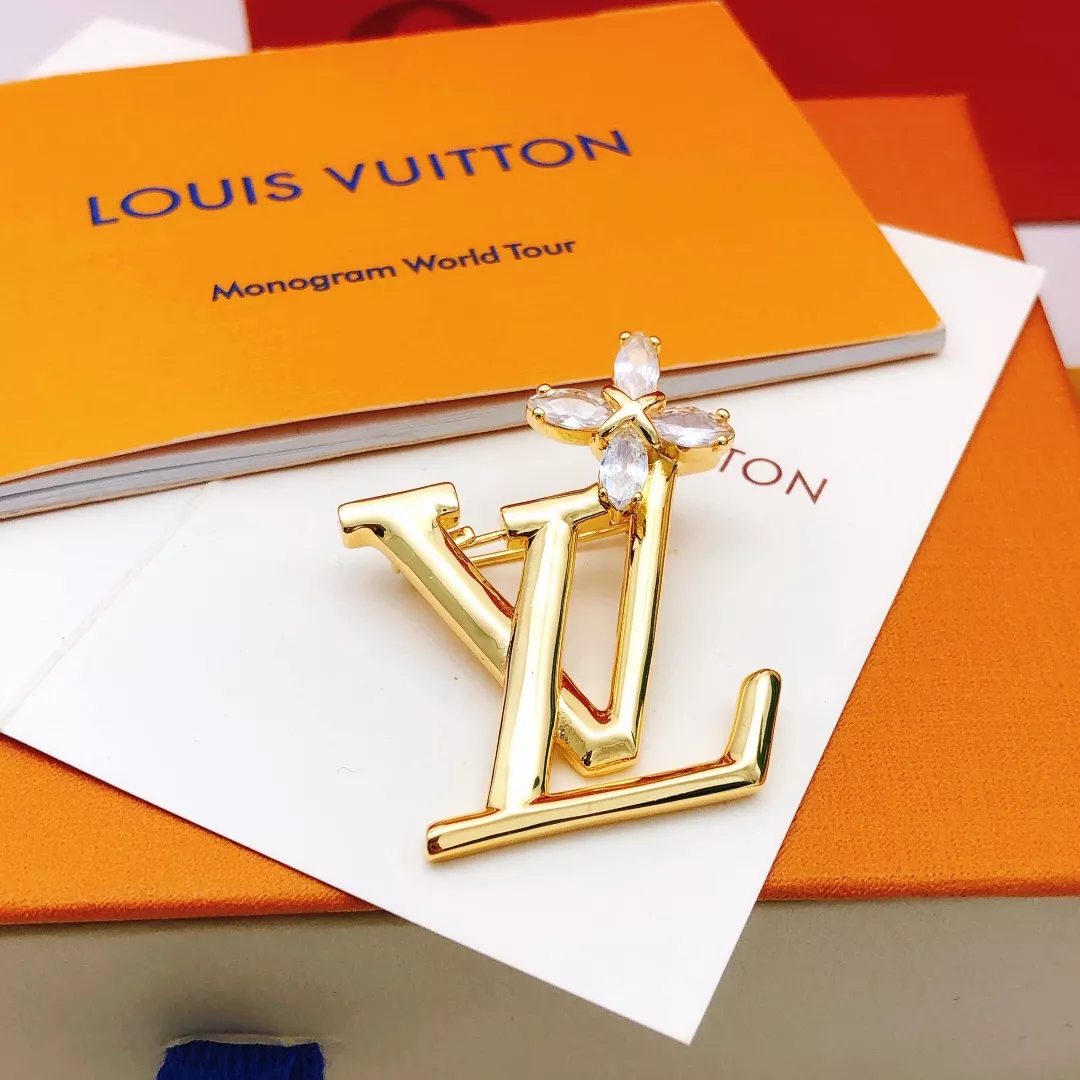 Versatile 6225 Louis Vuitton LV Brooches For Women