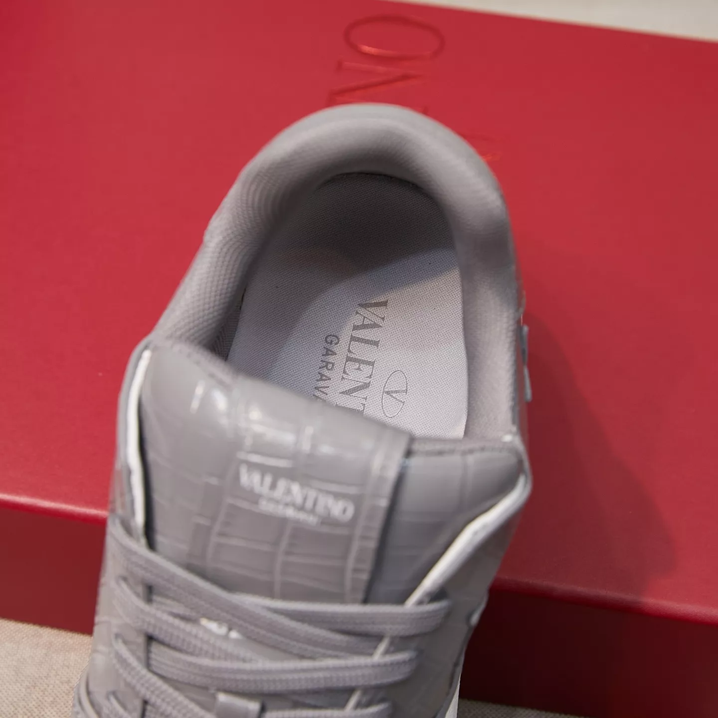 Versatile 6244 Valentino Casual Shoes For Men