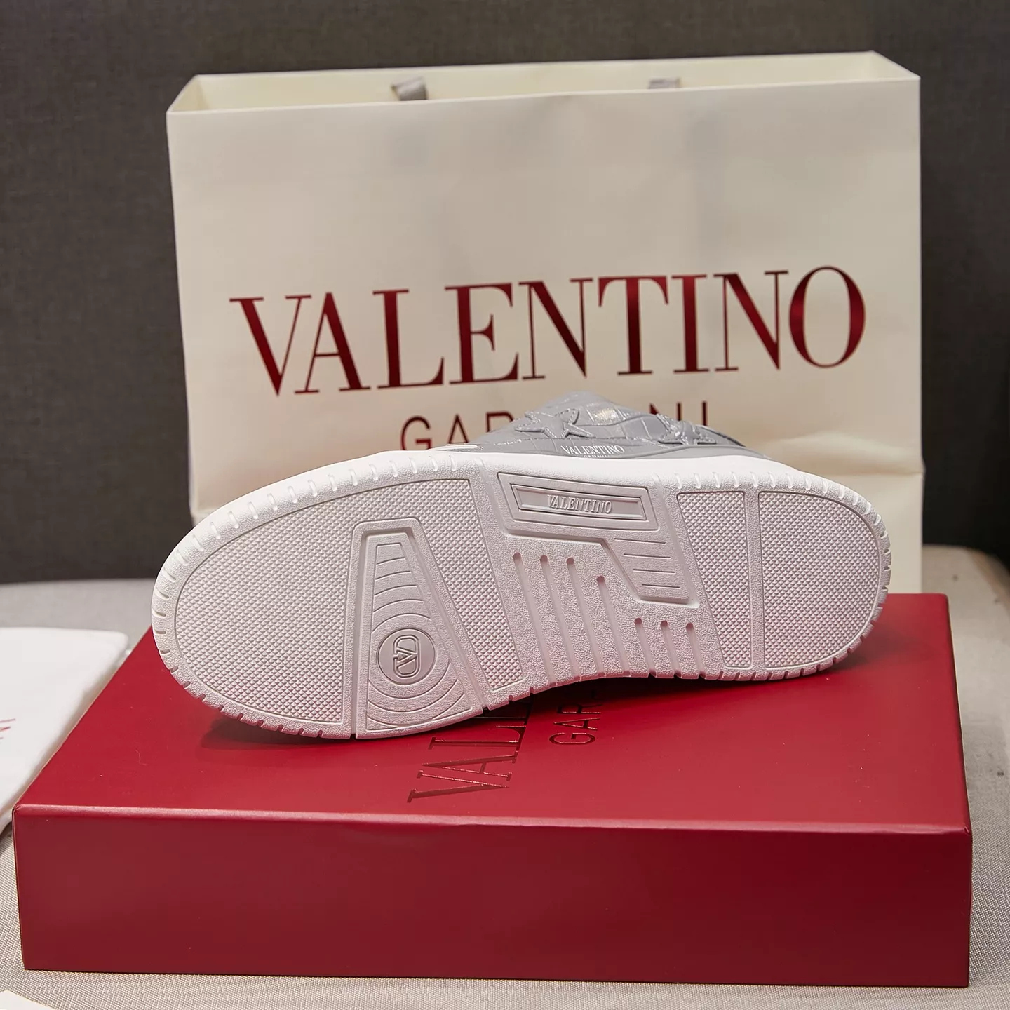 Versatile 6244 Valentino Casual Shoes For Men