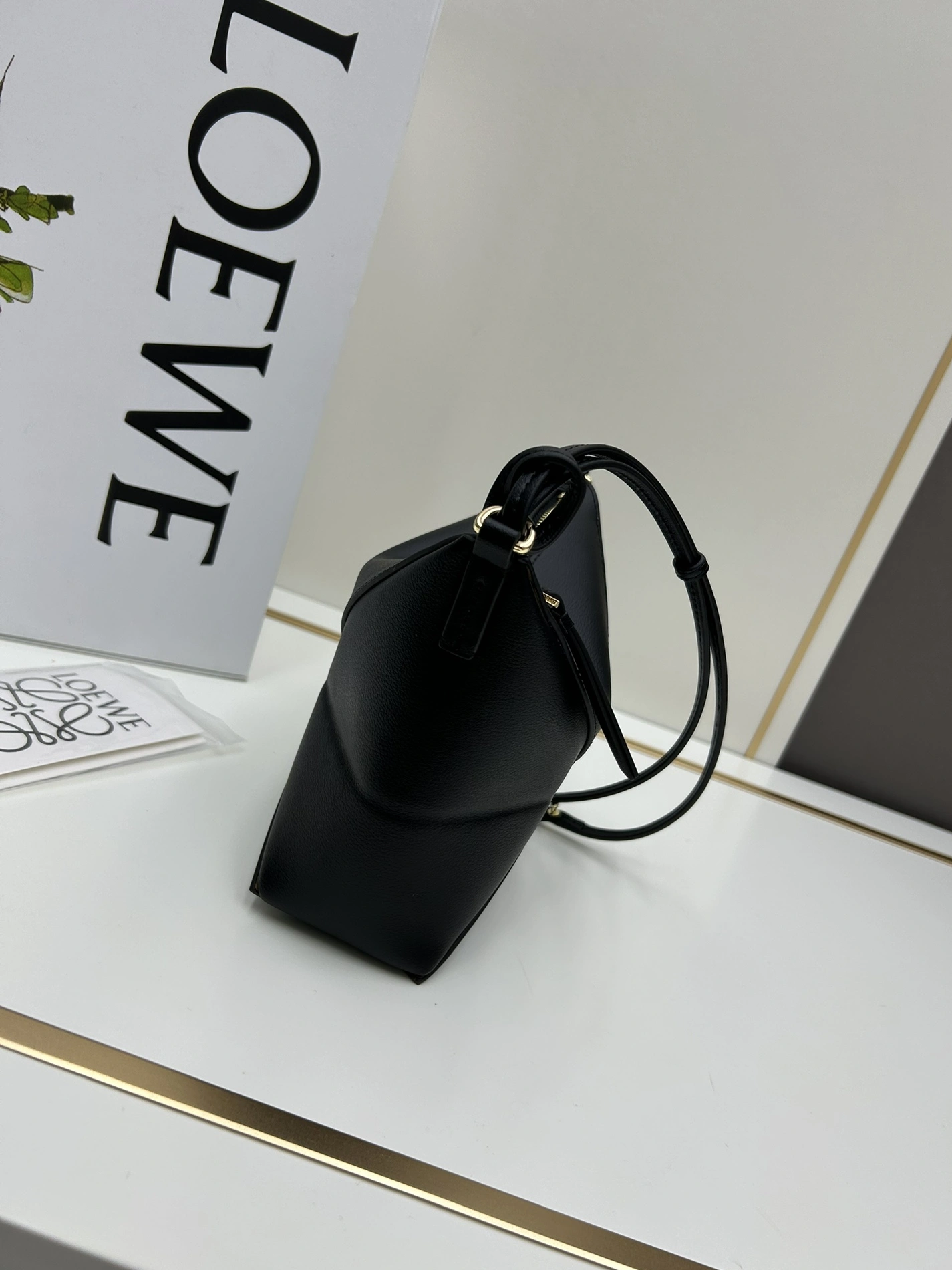 Versatile 6361 LOEWE AAA Quality Messenger Bags