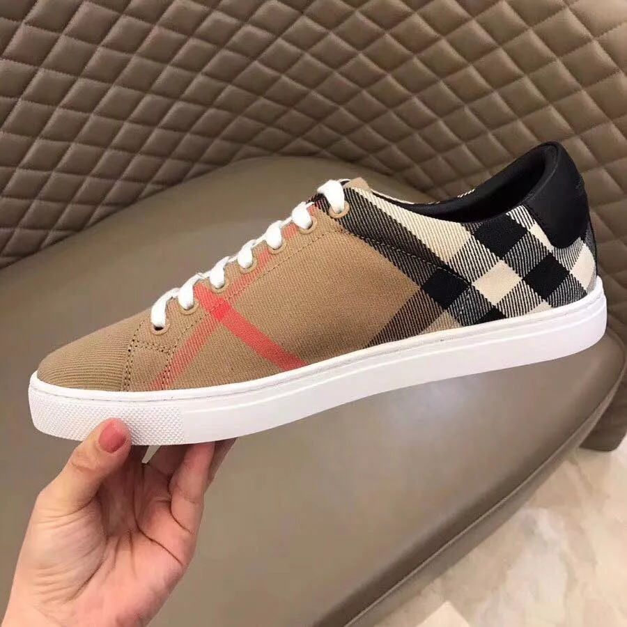 Versatile 6387 Burberry Casual Shoes For Men