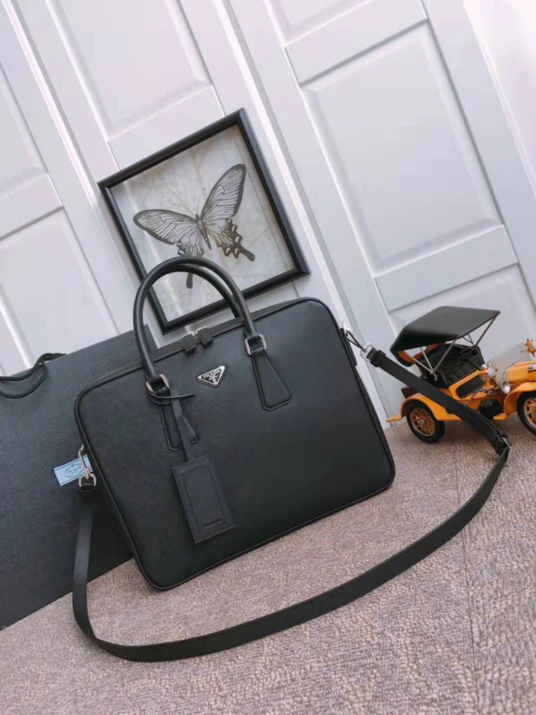 Versatile 6567 Prada AAA Man Handbags