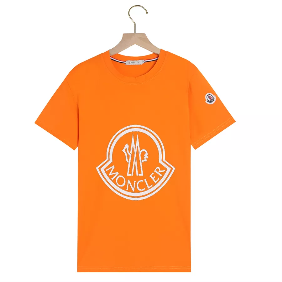 Versatile 6576 Moncler T-Shirts Short Sleeved For Men