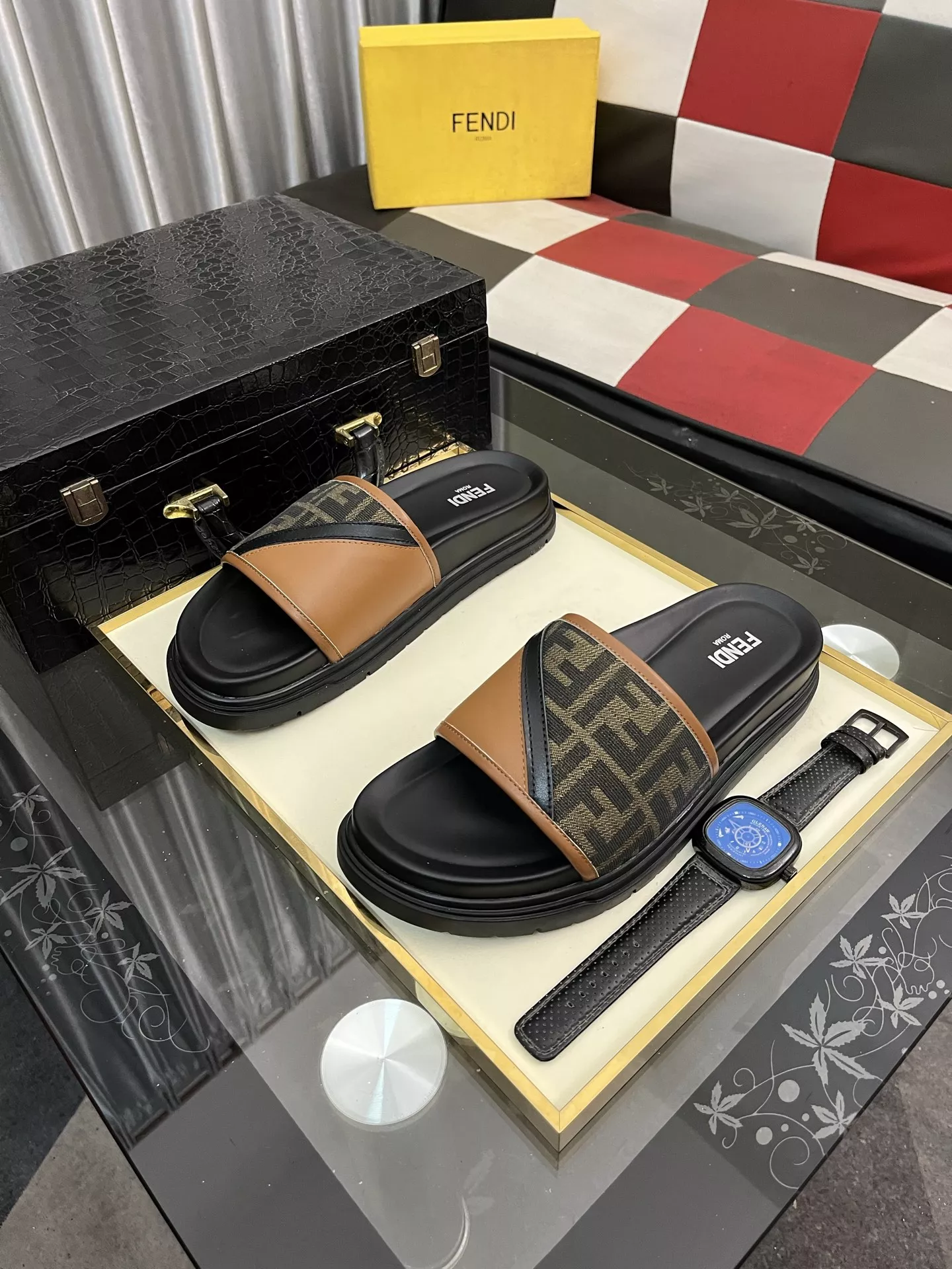 Versatile 6620 Fendi Slippers For Men