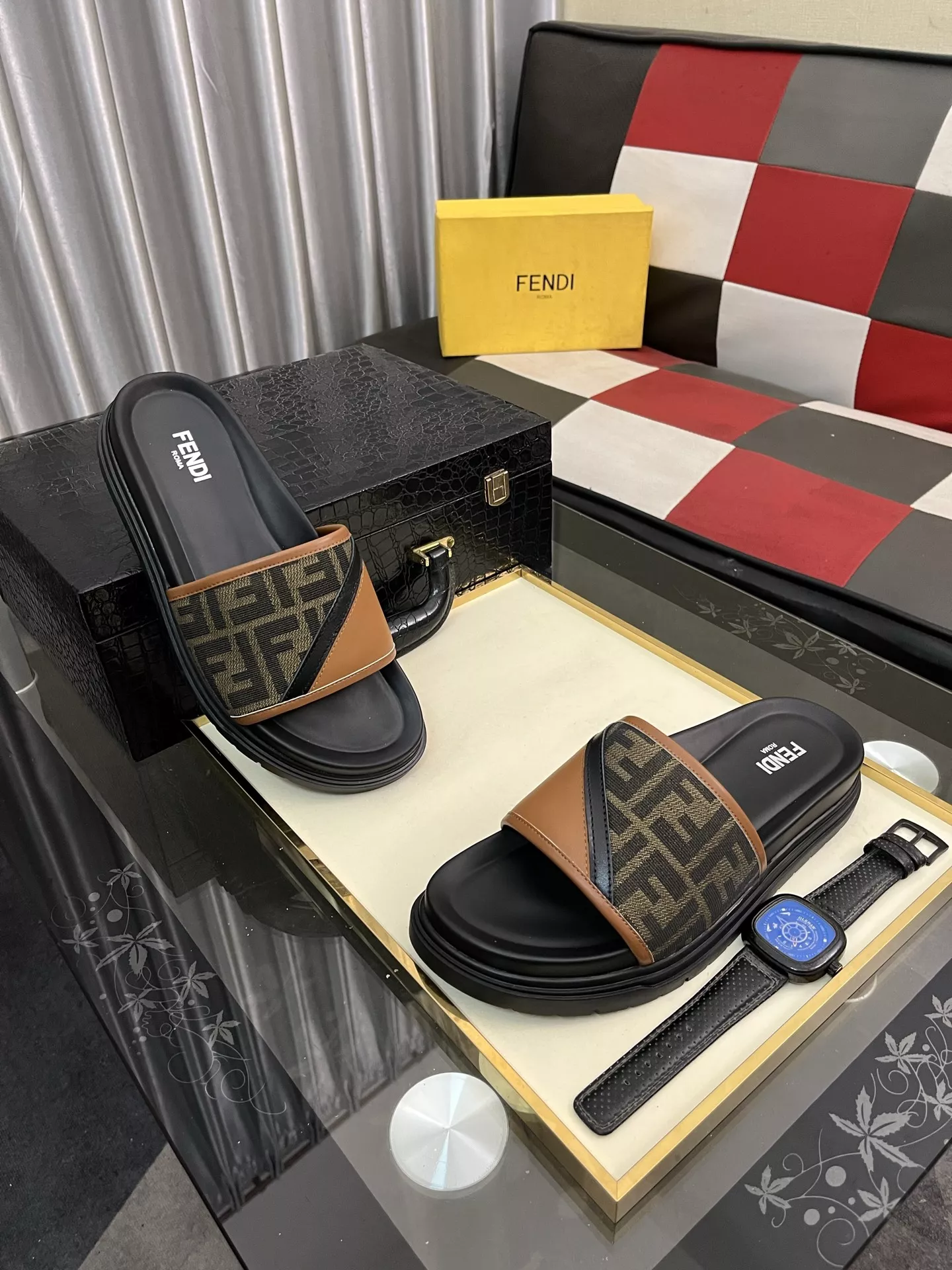 Versatile 6620 Fendi Slippers For Men