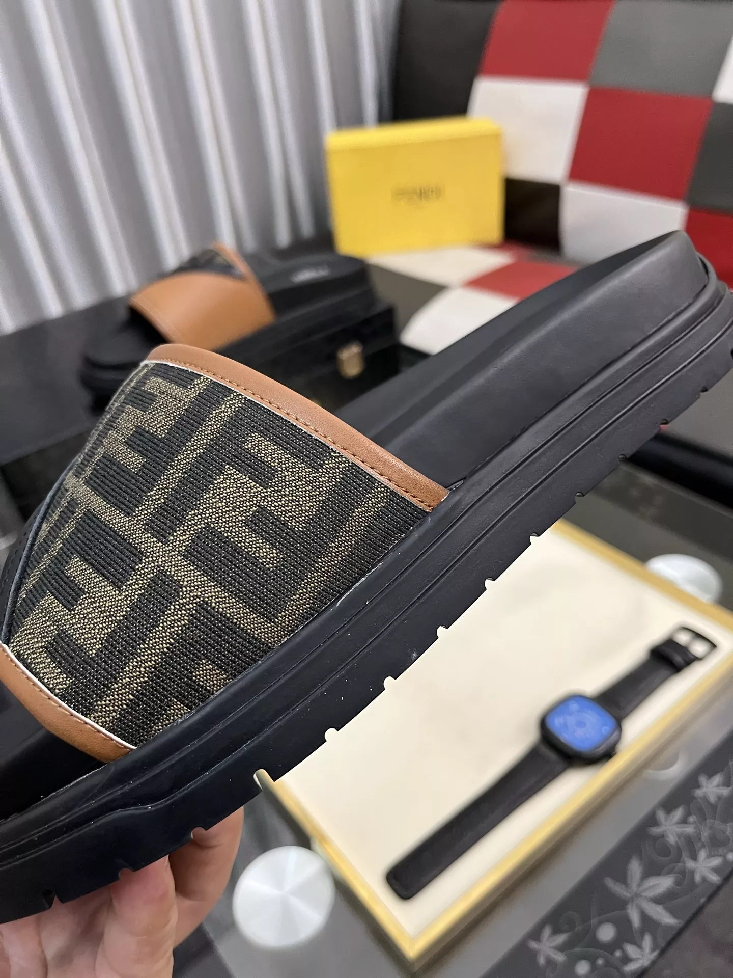 Versatile 6620 Fendi Slippers For Men