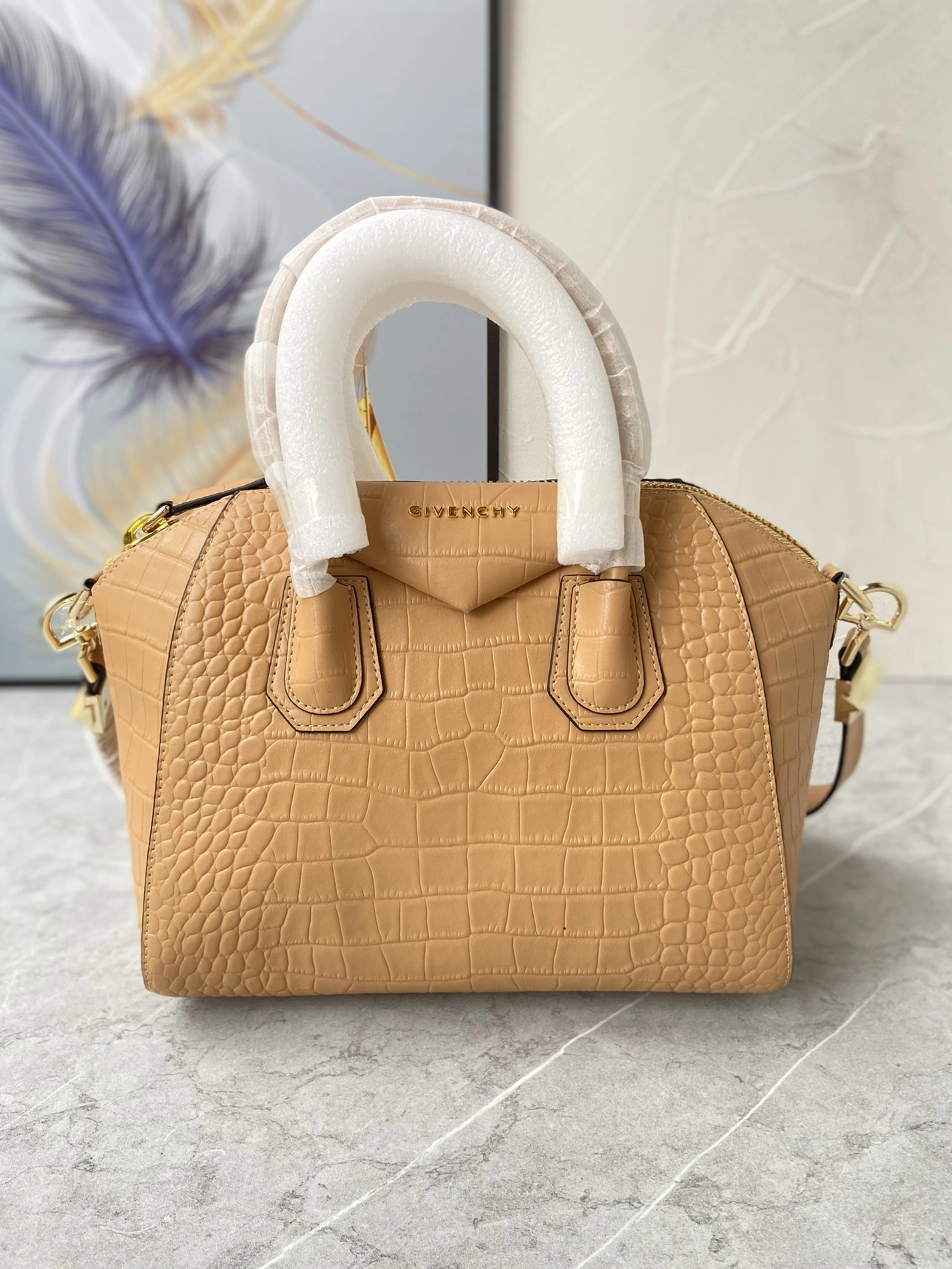 Versatile 6627 Givenchy AAA Quality Handbags For Women