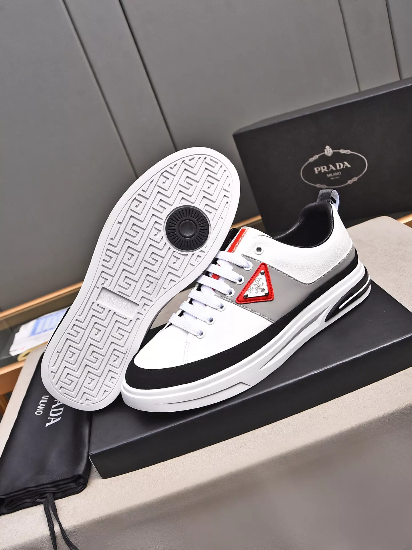 Versatile 6741 Prada Casual Shoes For Men