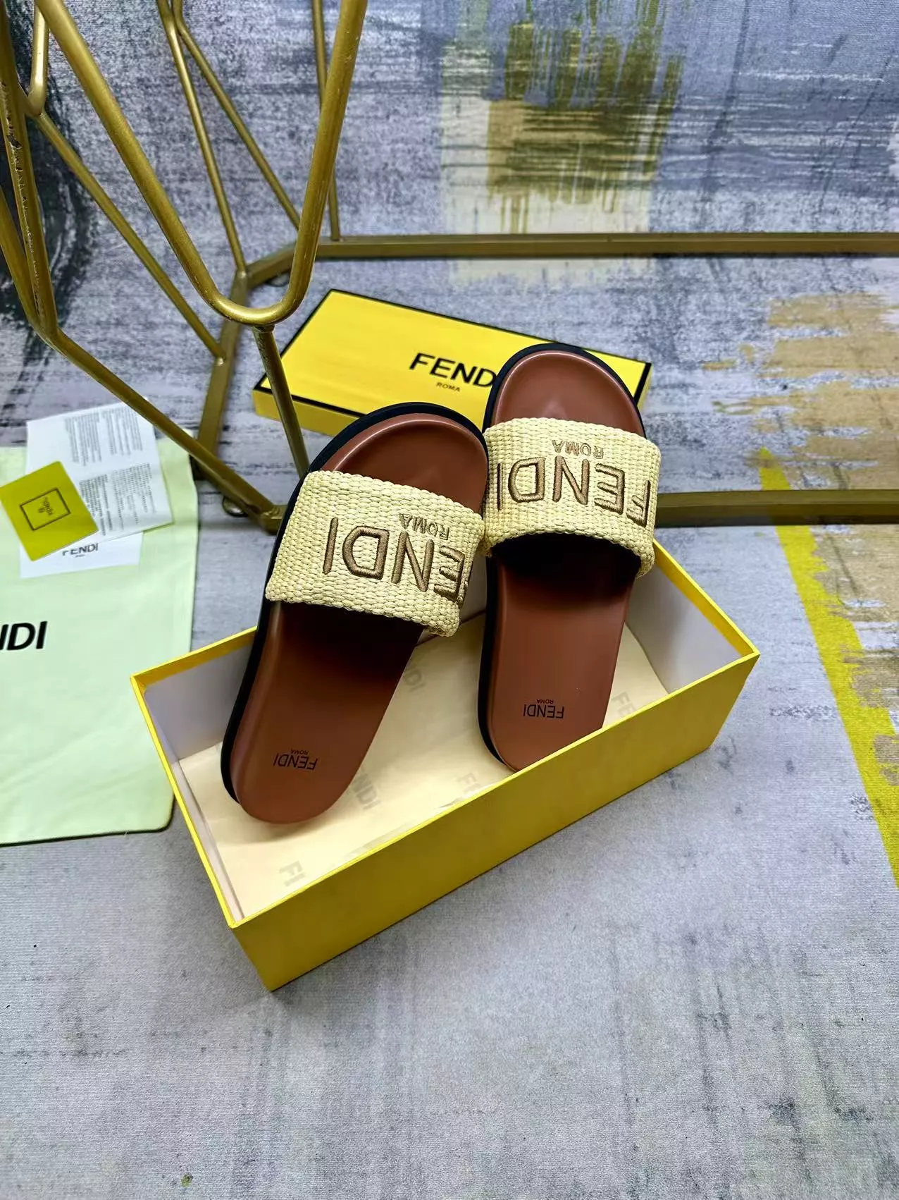 Versatile 6745 Fendi Slippers For Women