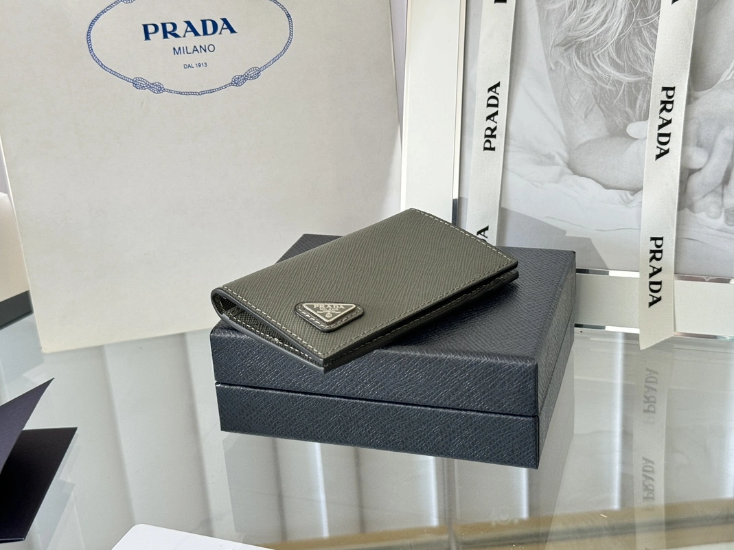 Versatile 7044 Prada AAA Quality Card Case