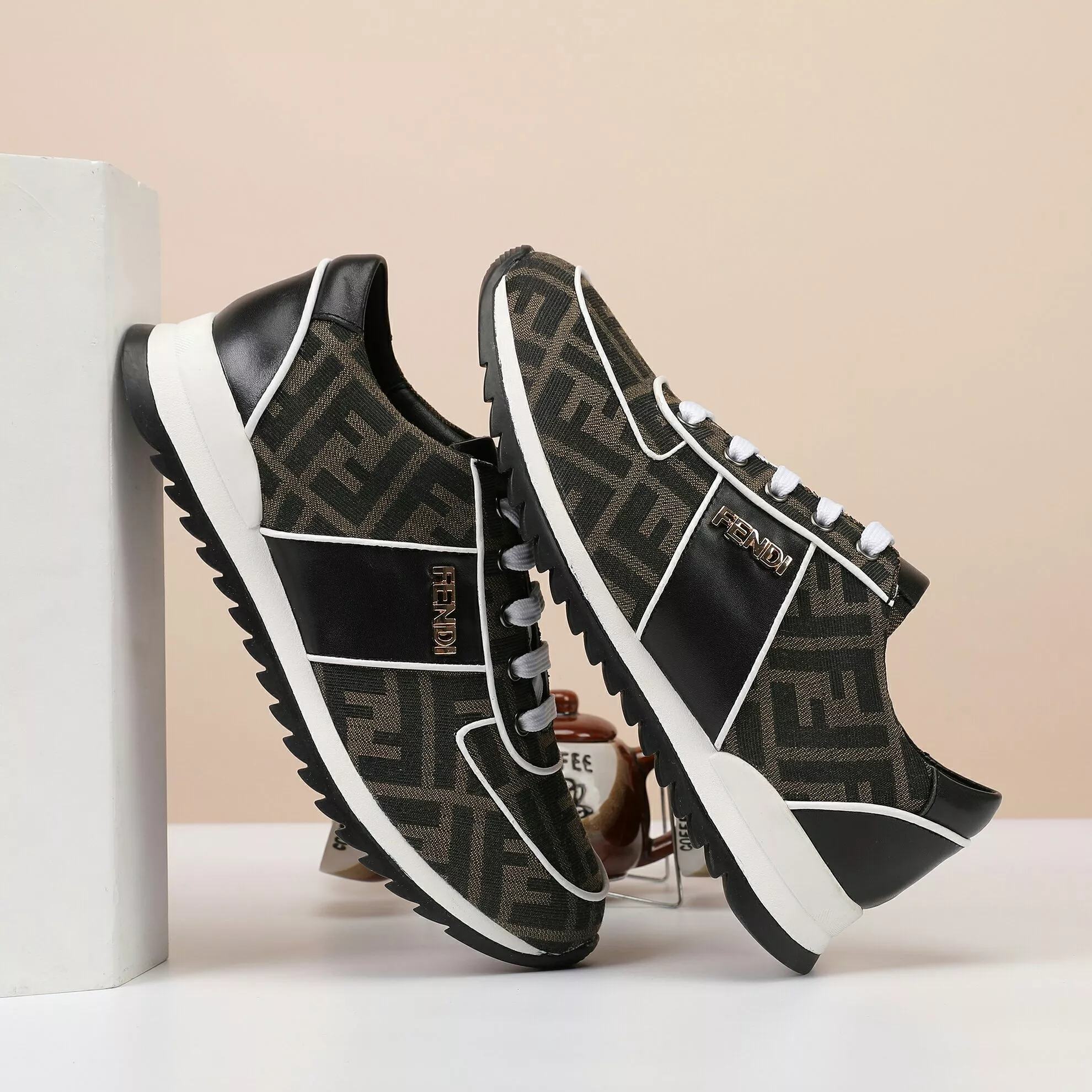 Versatile 7121 Fendi Casual Shoes For Men