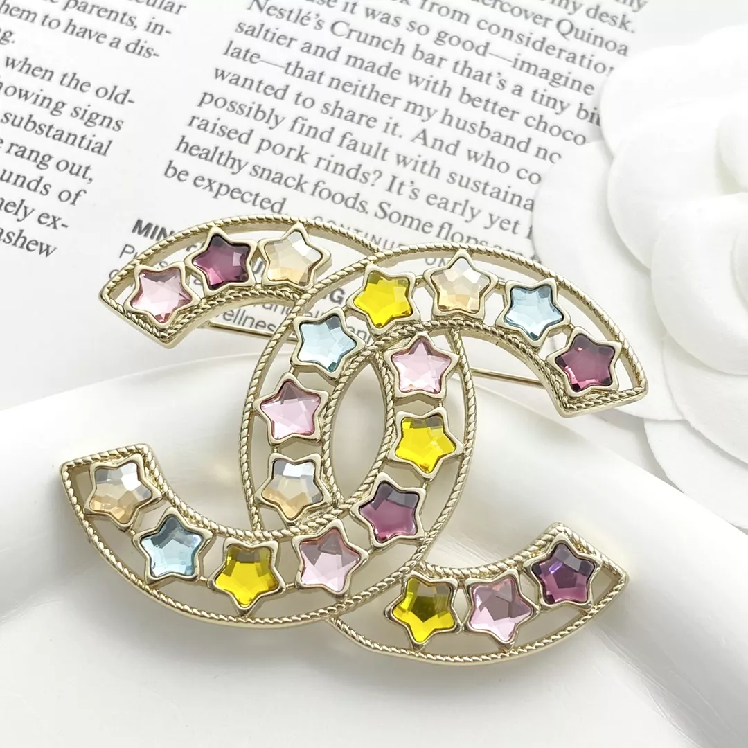 Versatile 7302 Chanel Brooches For Women