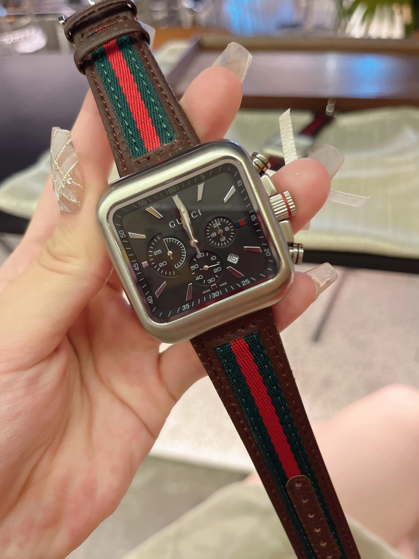 Versatile 7324 Gucci AAA Quality Watches