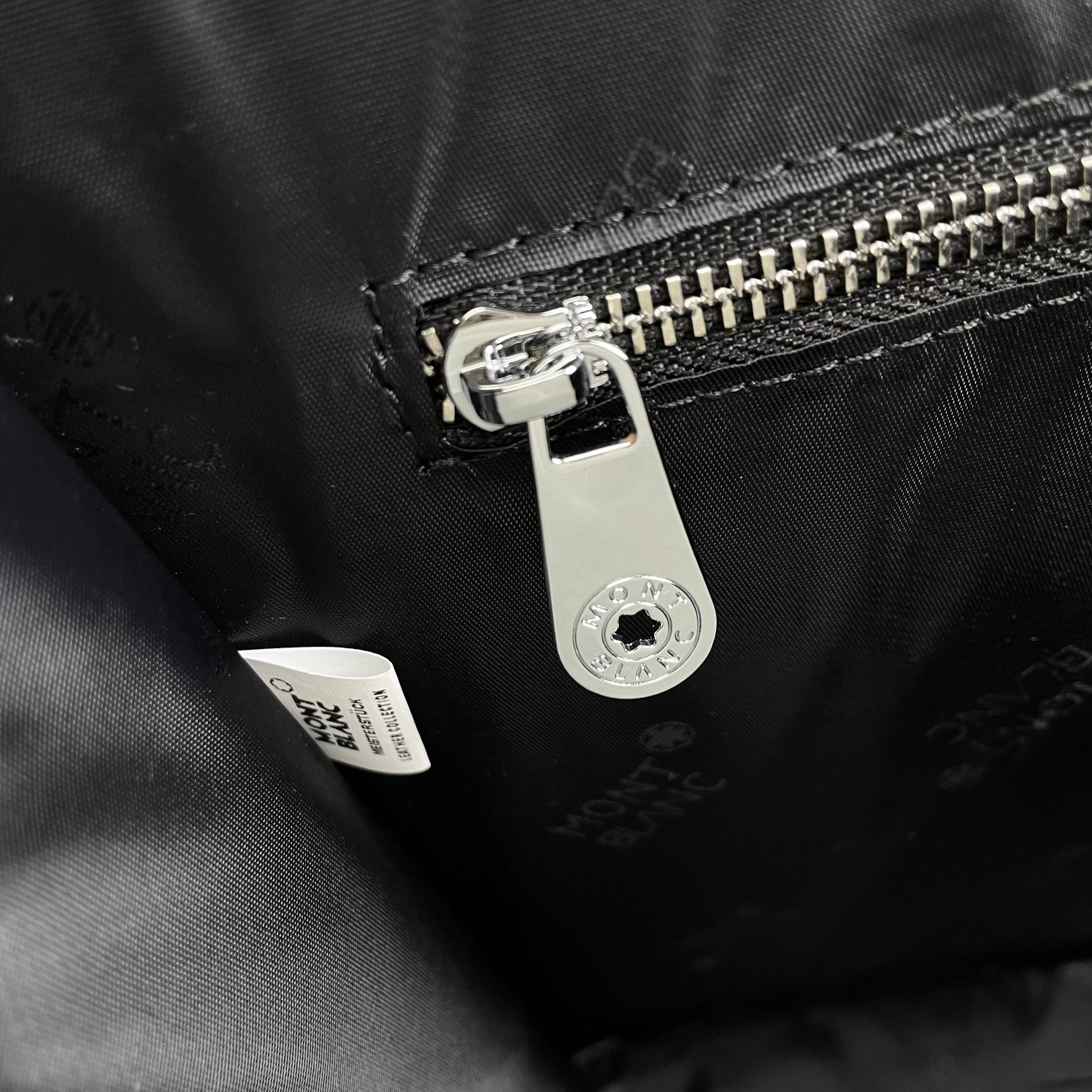 Versatile 733 Mont Blanc AAA Man Messenger Bags
