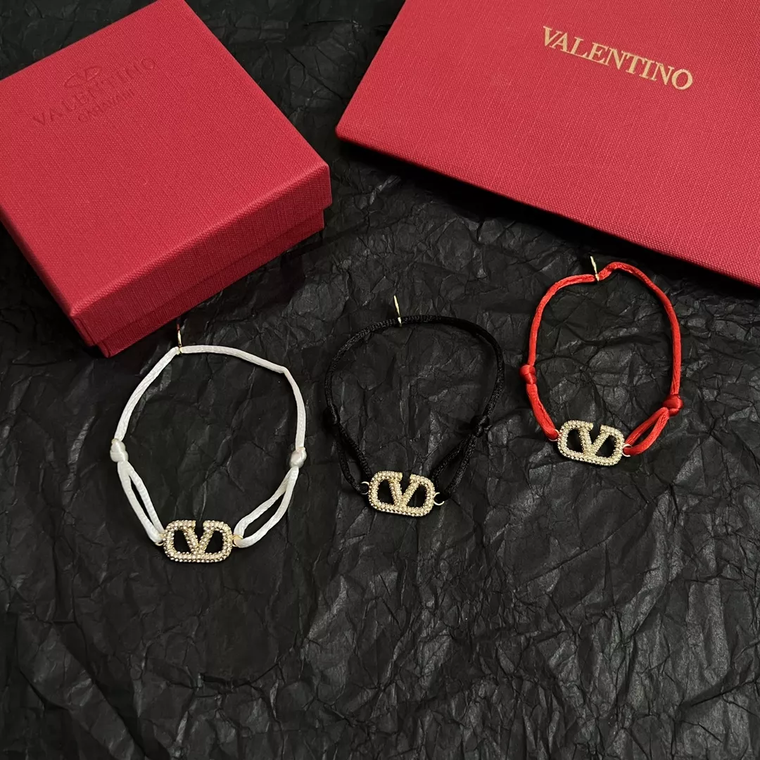Versatile 733 Valentino Bracelets
