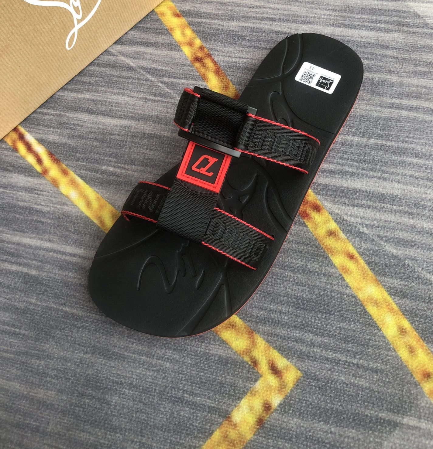 Versatile 7602 Christian Louboutin CL Slippers For Men