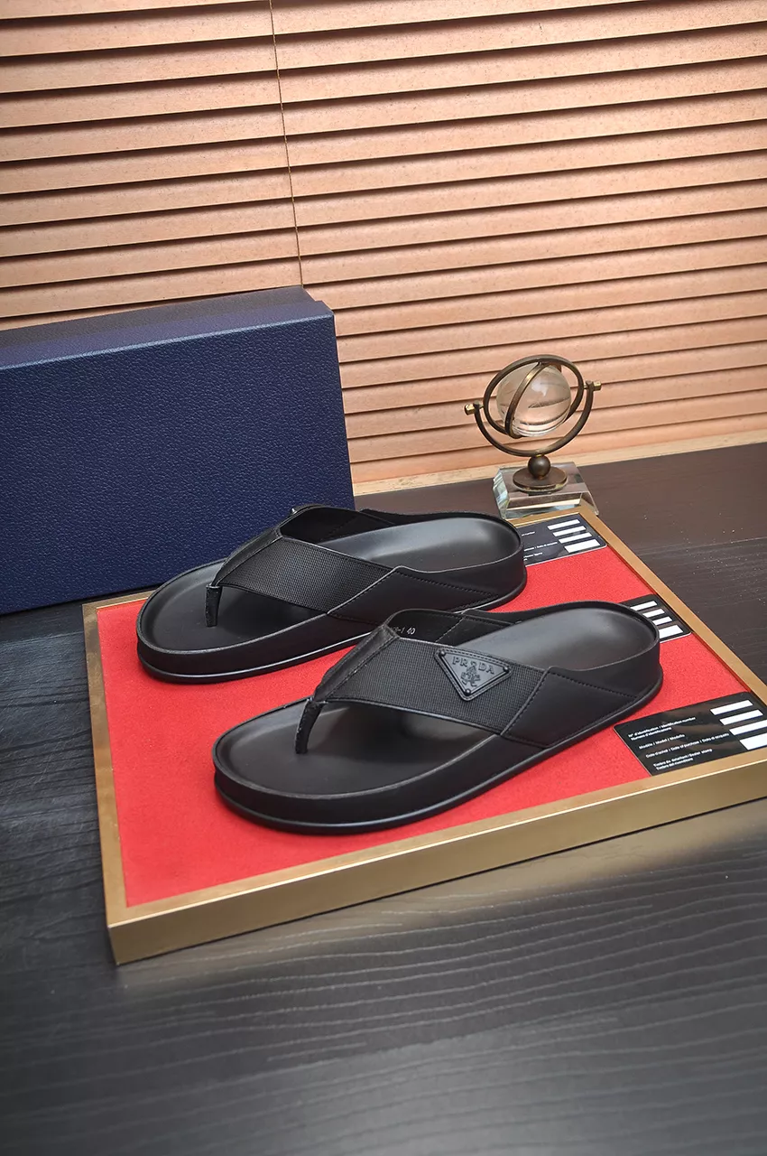 Versatile 7686 Prada Slippers For Men