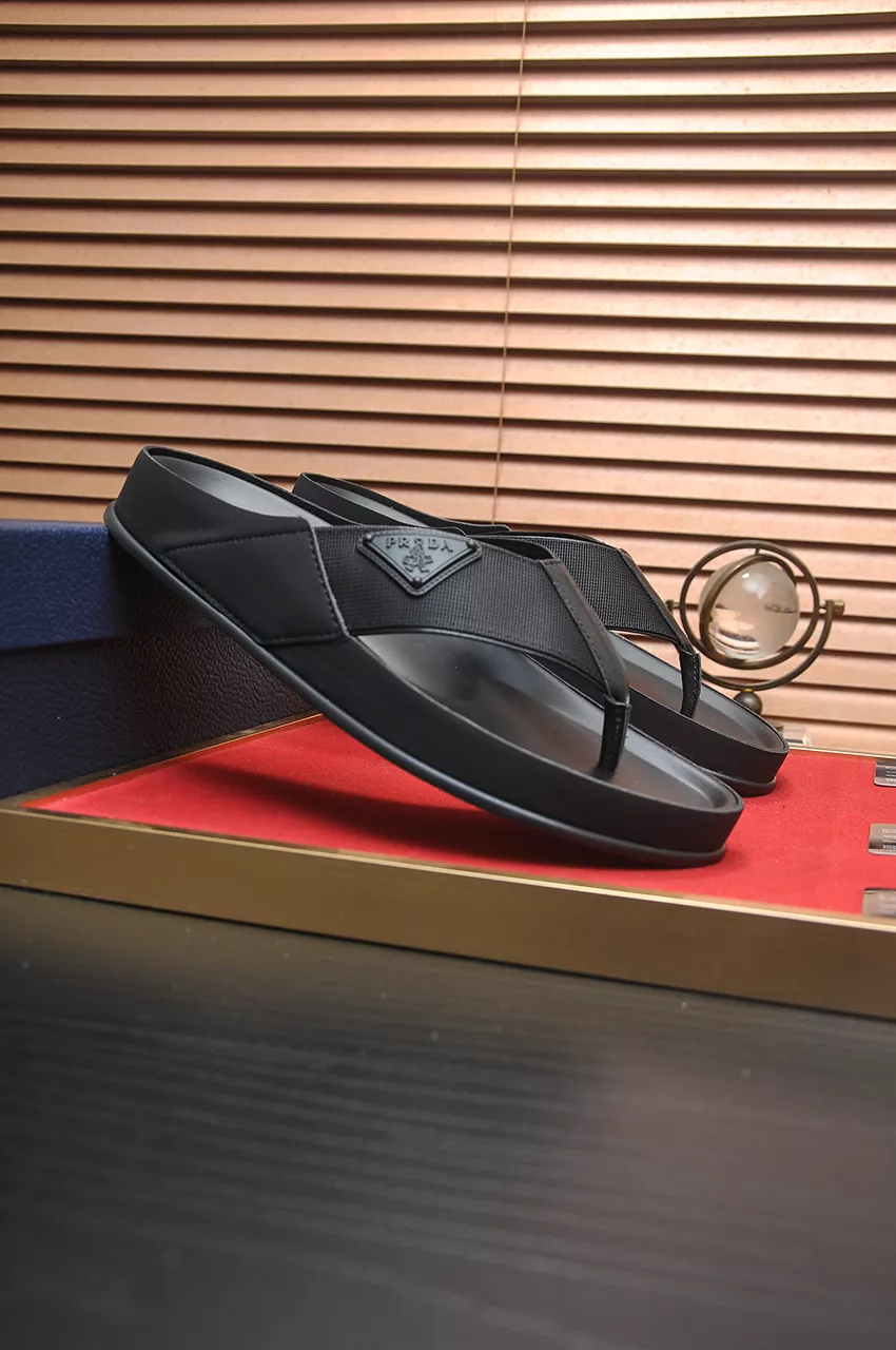 Versatile 7686 Prada Slippers For Men
