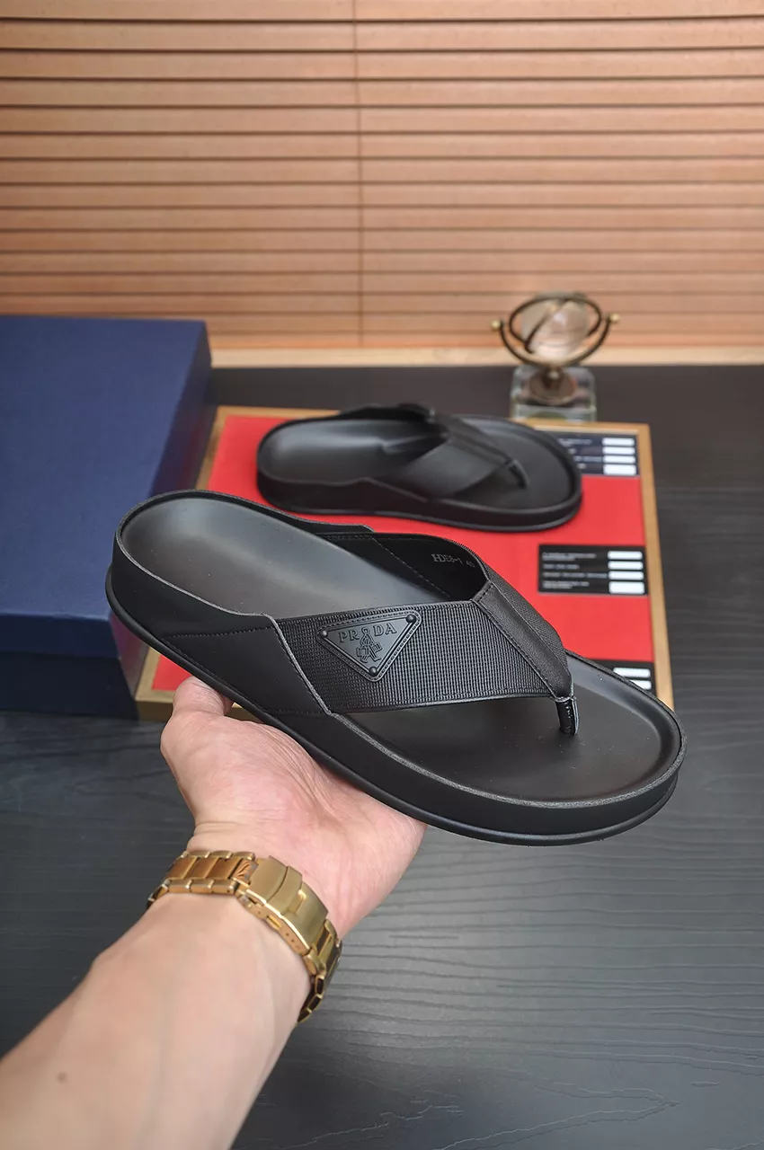 Versatile 7686 Prada Slippers For Men