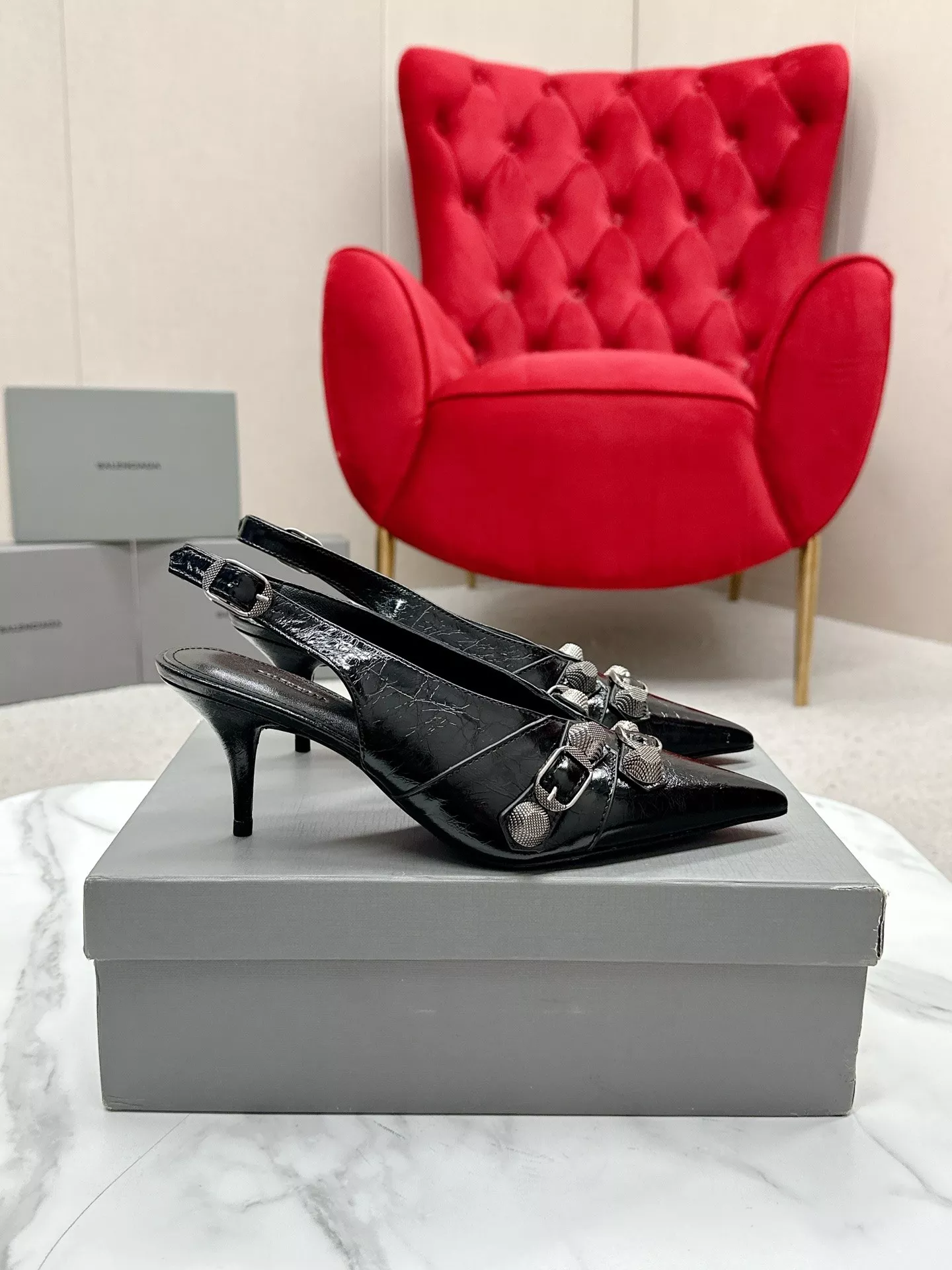 Versatile 7767 Balenciaga Sandal For Women