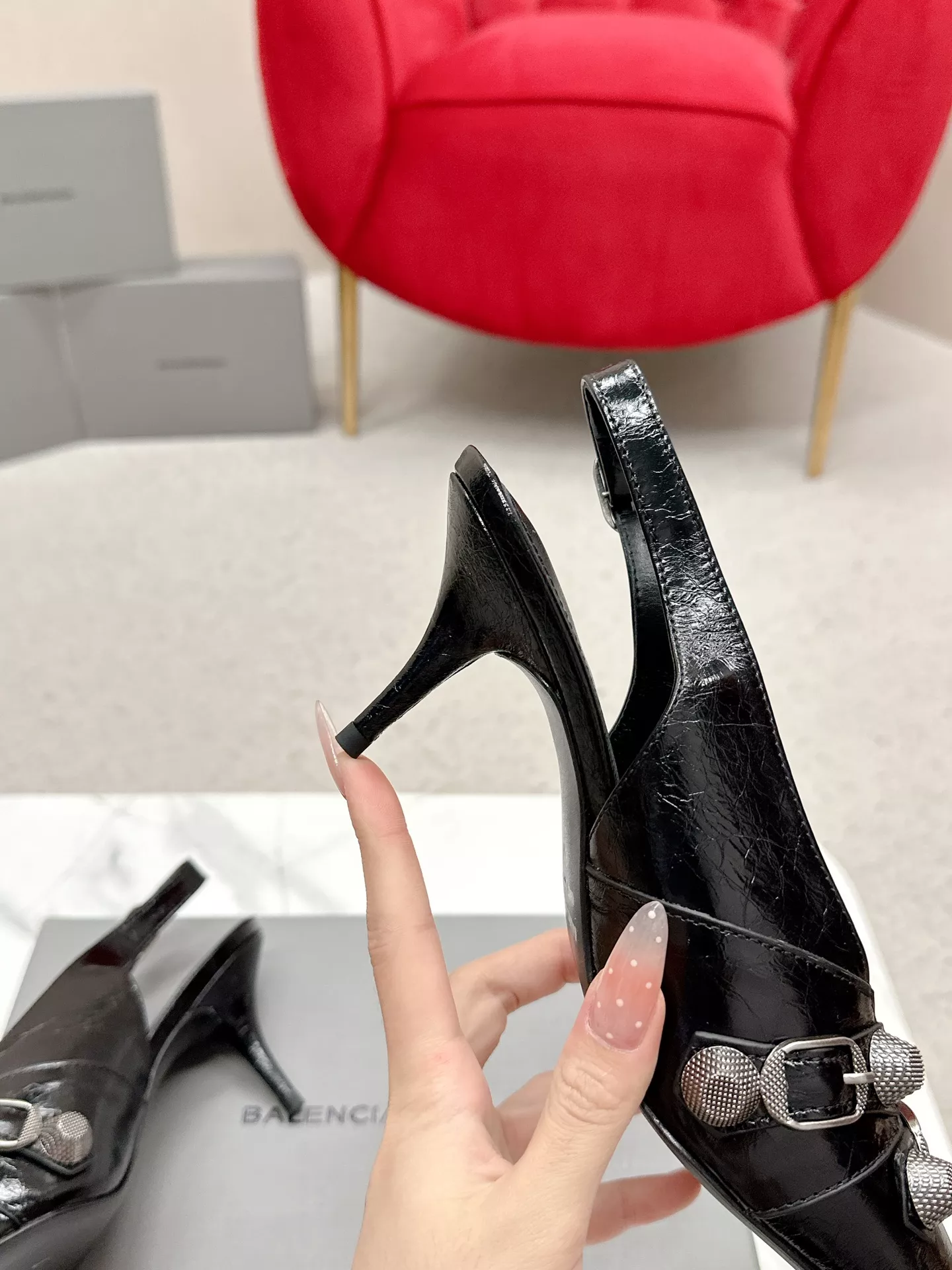 Versatile 7767 Balenciaga Sandal For Women