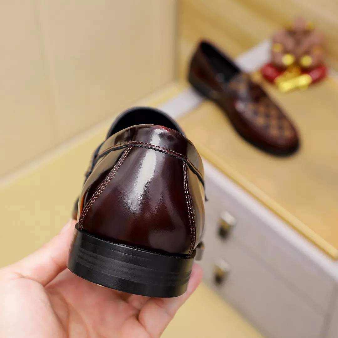 Versatile 7913 Louis Vuitton LV Oxfords Shoes For Men