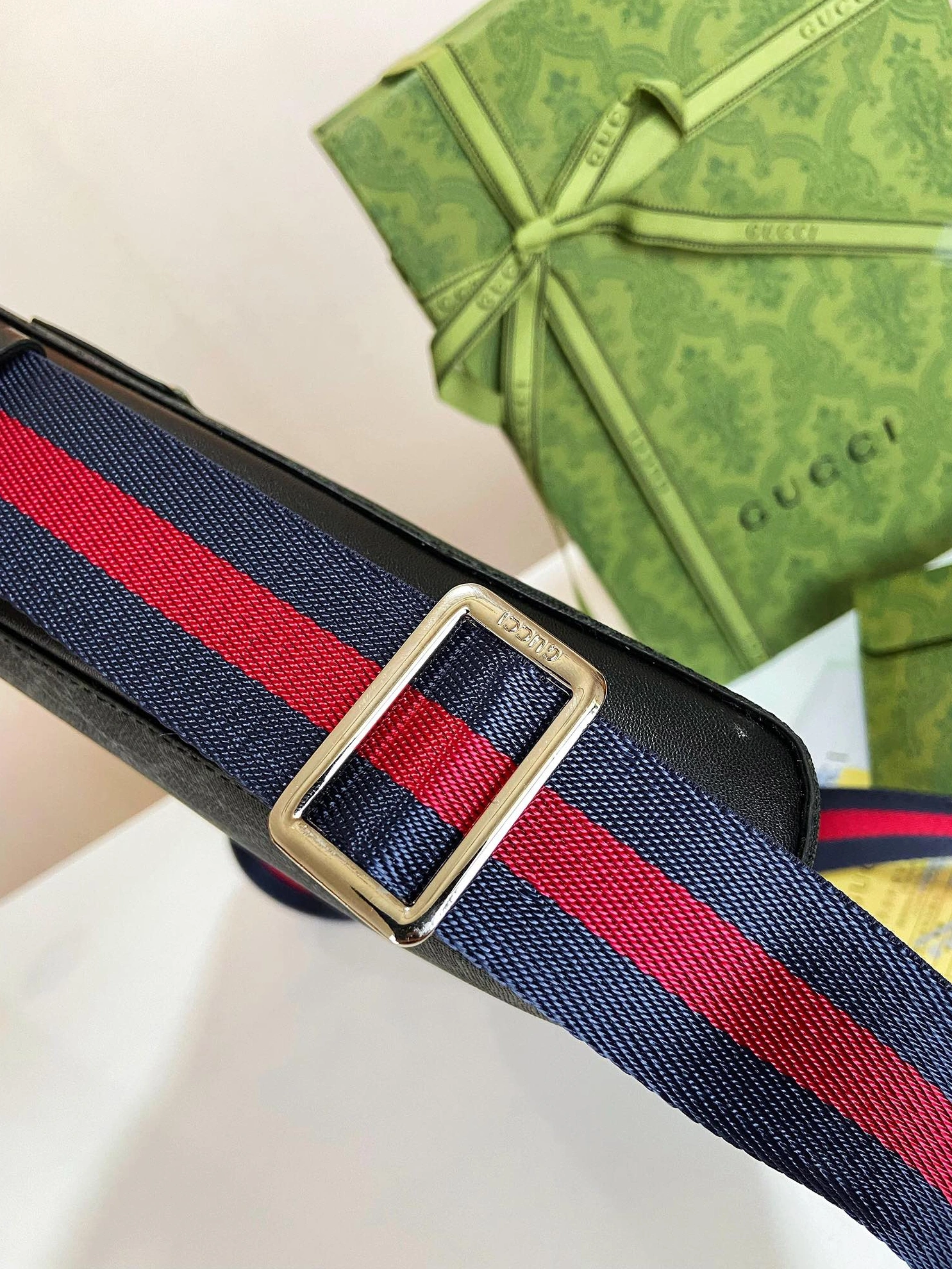 Versatile 7920 Gucci AAA Man Messenger Bags
