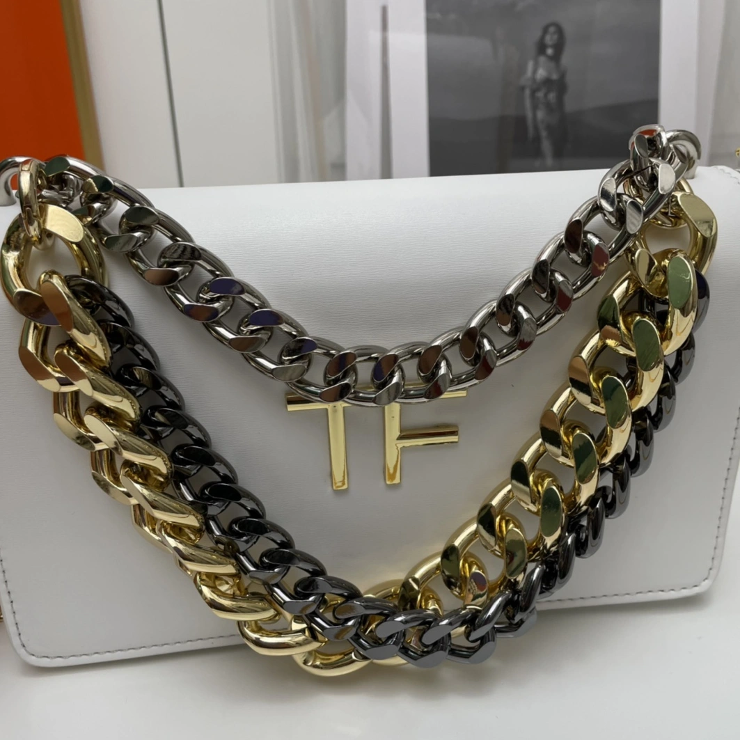 Versatile 8130 Tom Ford AAA Quality Messenger Bags For Women