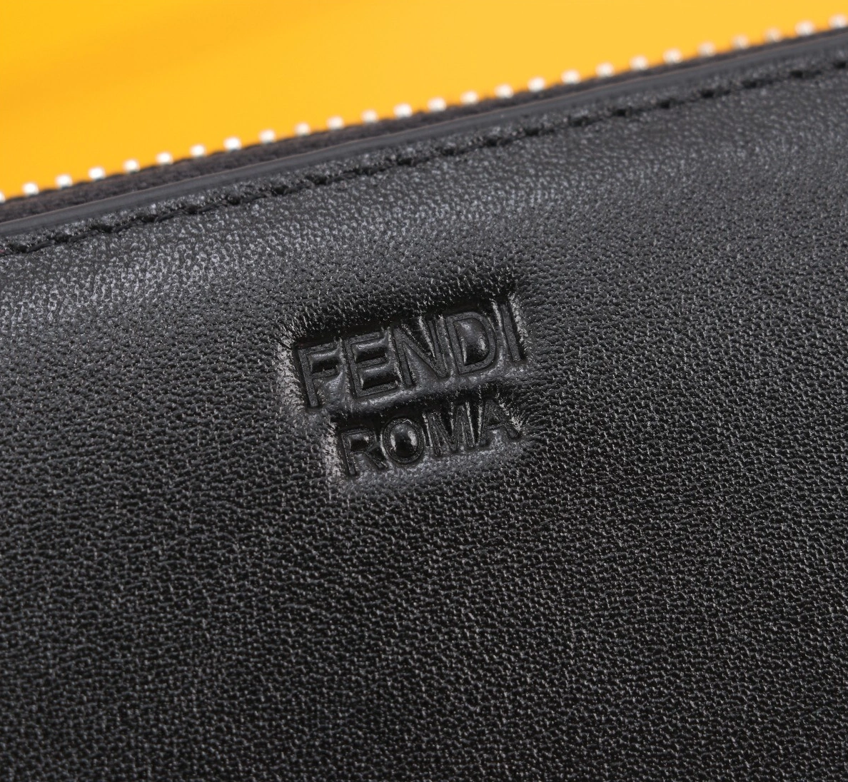 Versatile 8213 Fendi AAA Quality Wallet For Unisex