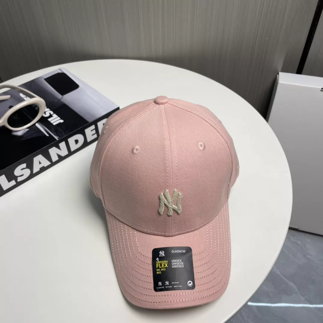 Versatile 8411 New York Yankees Caps