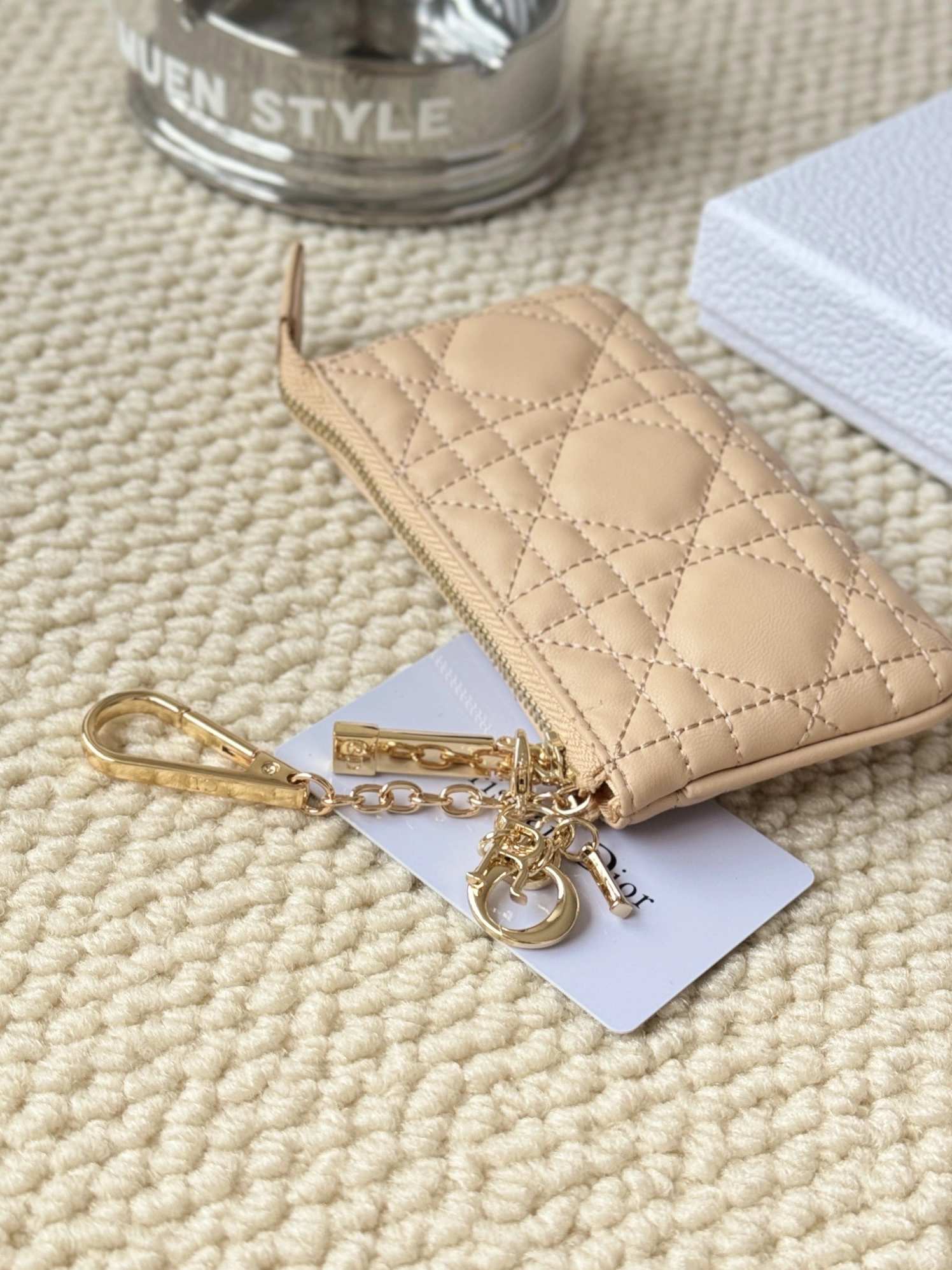 Versatile 8429 Christian Dior Wallets