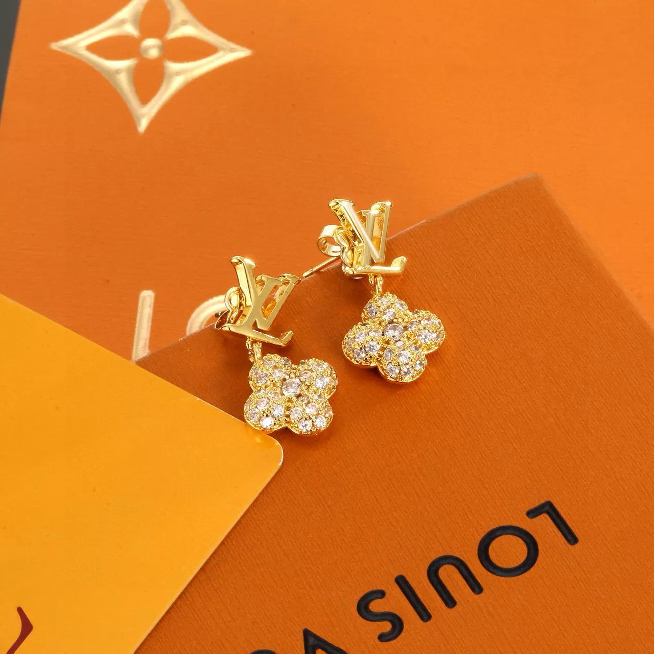 Versatile 8455 Louis Vuitton Earrings For Women